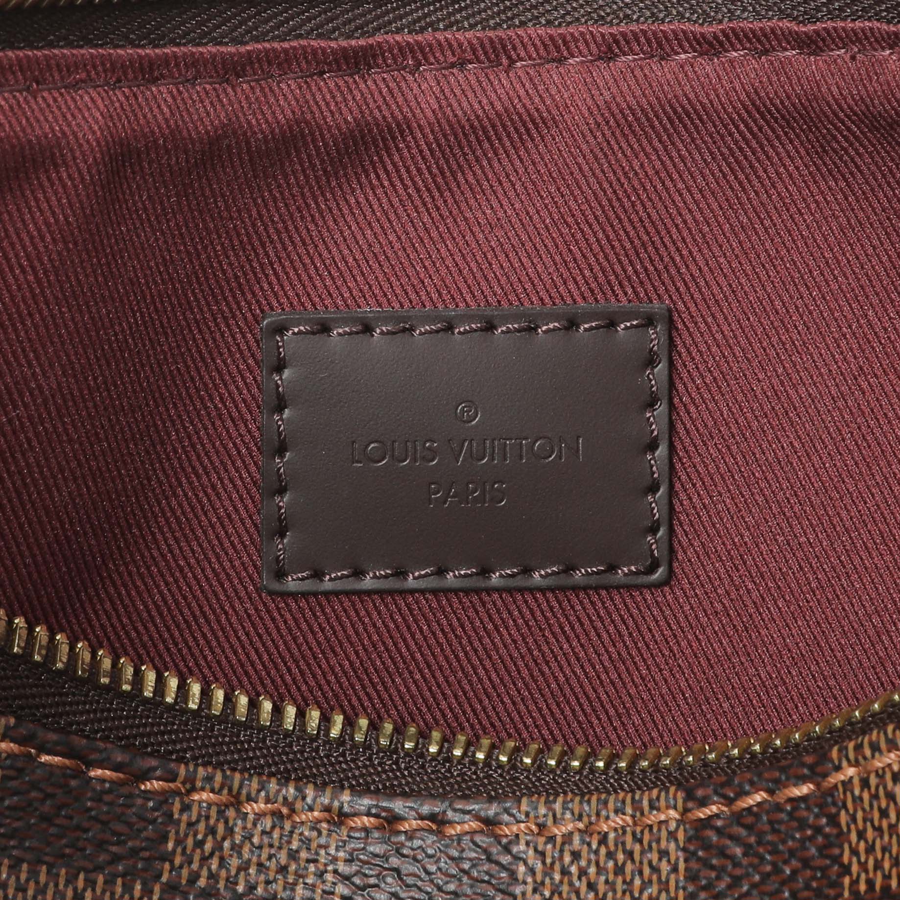 Exclusive Louis Vuitton Damier Ebene Lymington — Detail View