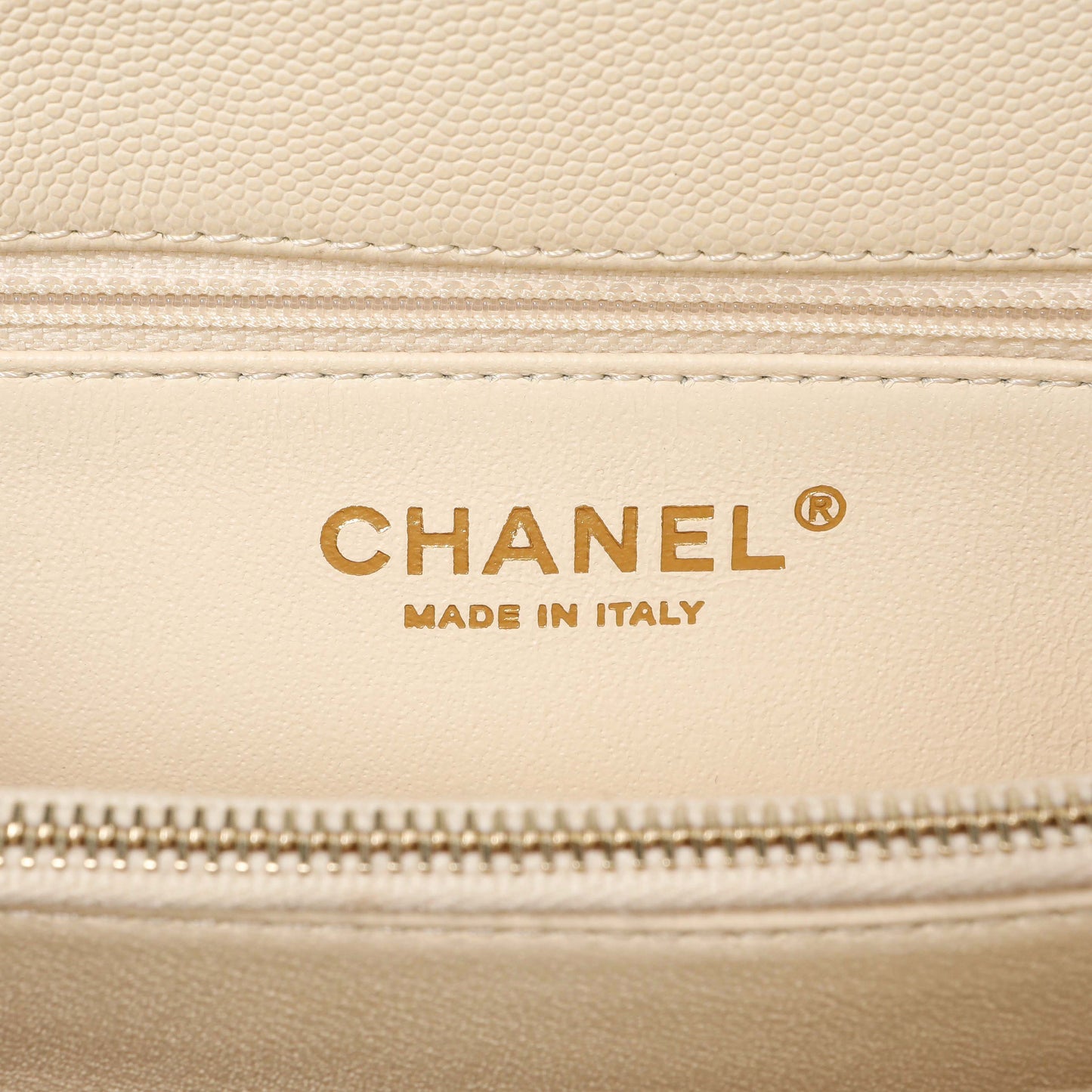 Exclusive Chanel Ivory Quilted Caviar Lizard Medium Coco Handle — Alternate View 9