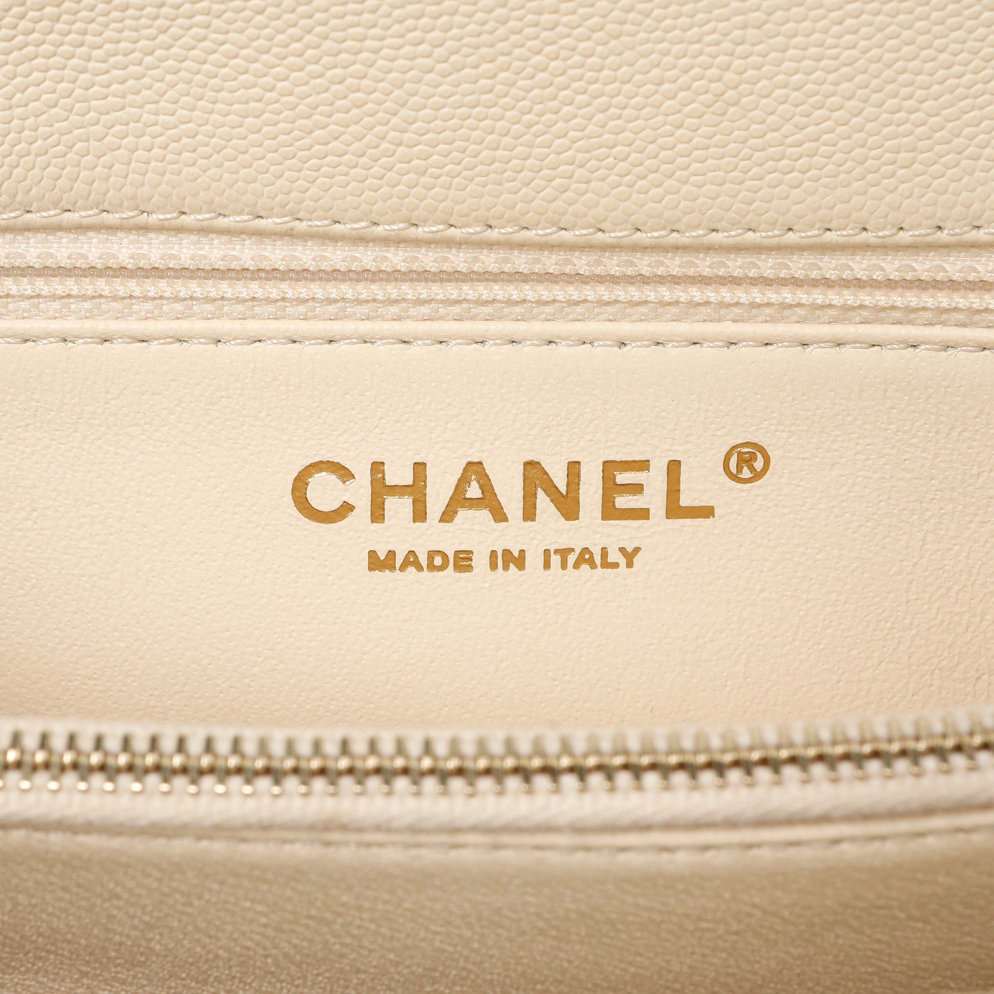 Exclusive Chanel Ivory Quilted Caviar Lizard Medium Coco Handle — Alternate View 9