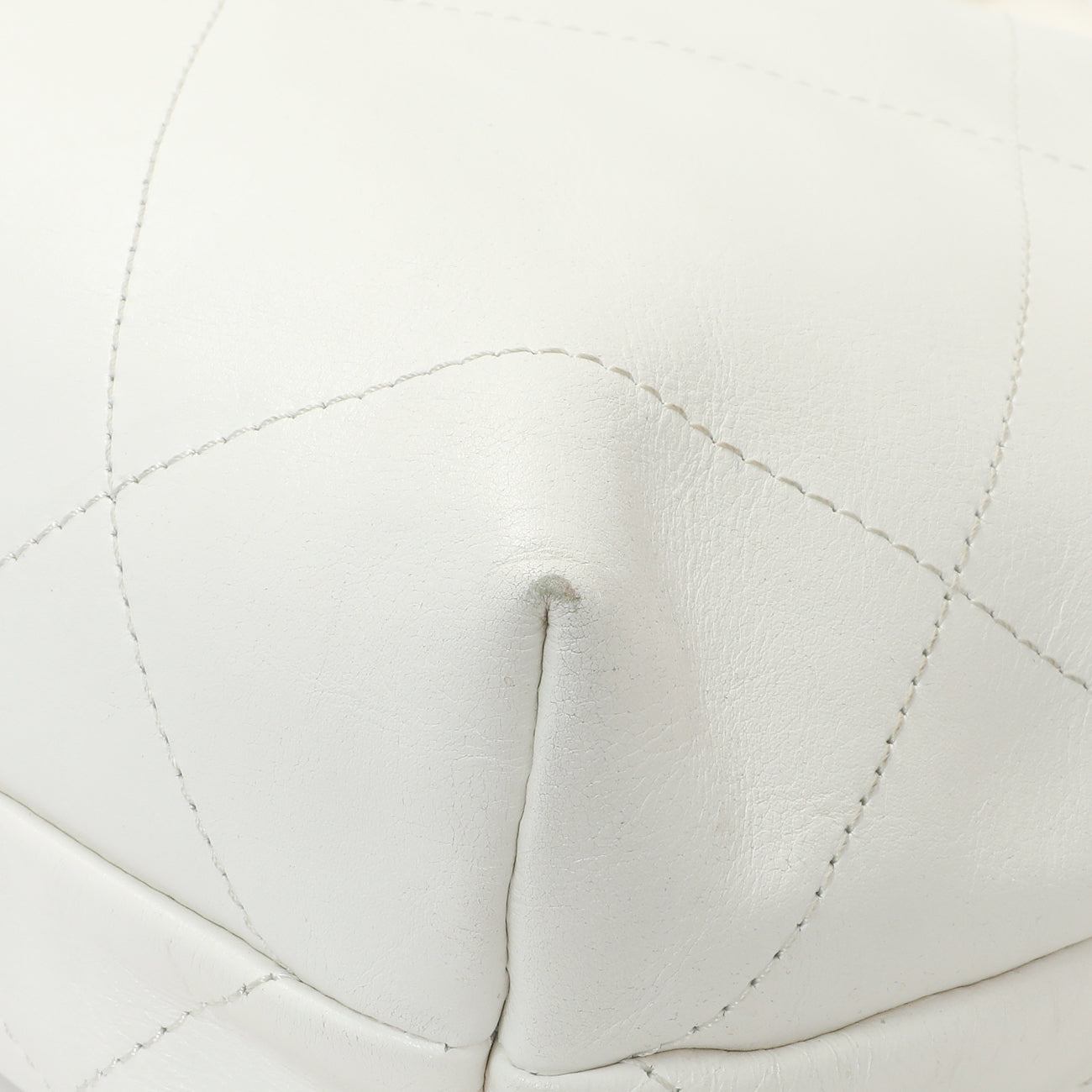 Exclusive Chanel White Shiny Quilted Calfskin Small Chanel 22 — Detail View