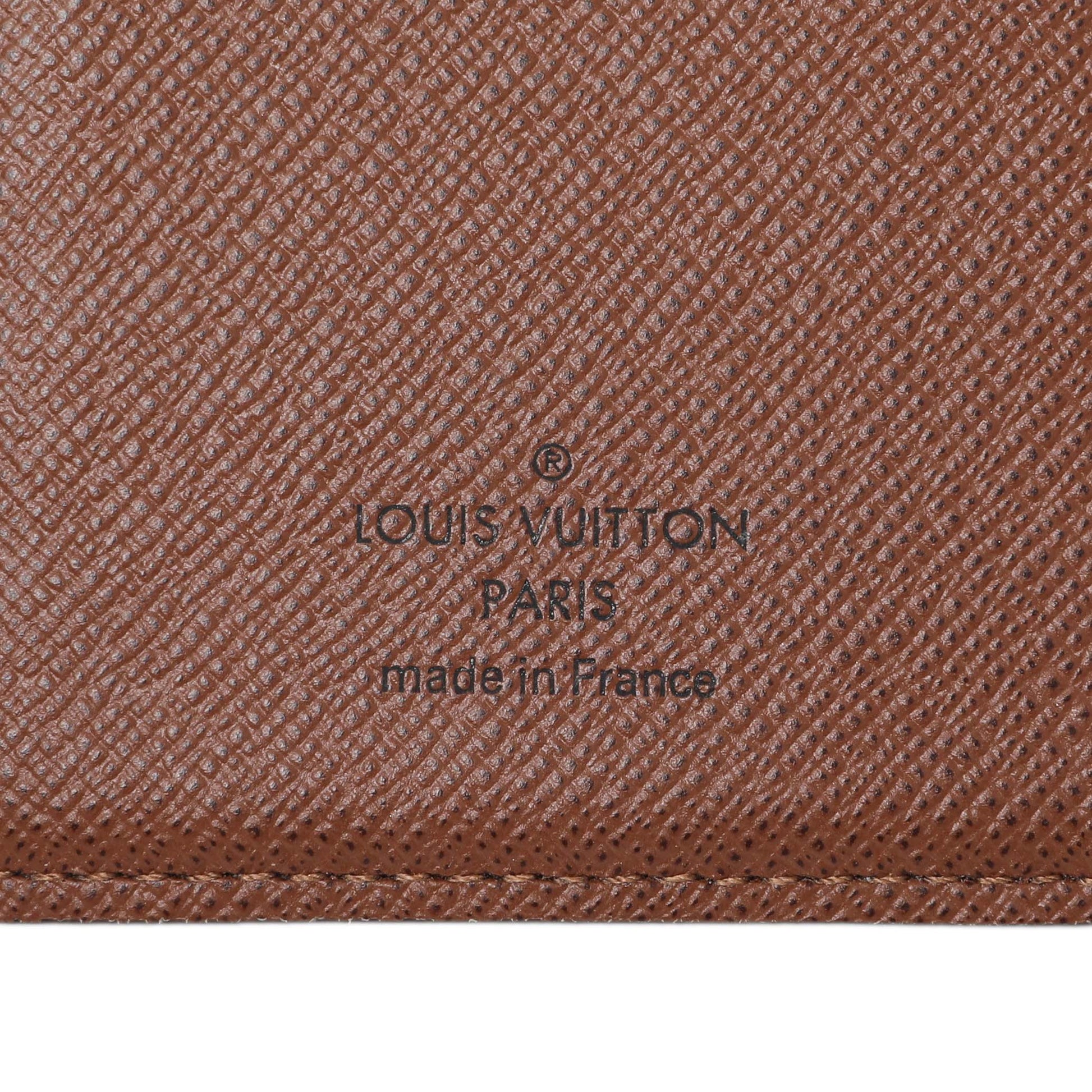 Exclusive Louis Vuitton Monogram Small Ring Agenda Cover — Detail View