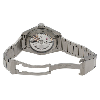 Exclusive Oris Titanium ProPilot X 01 400 7778 7155 — Top View