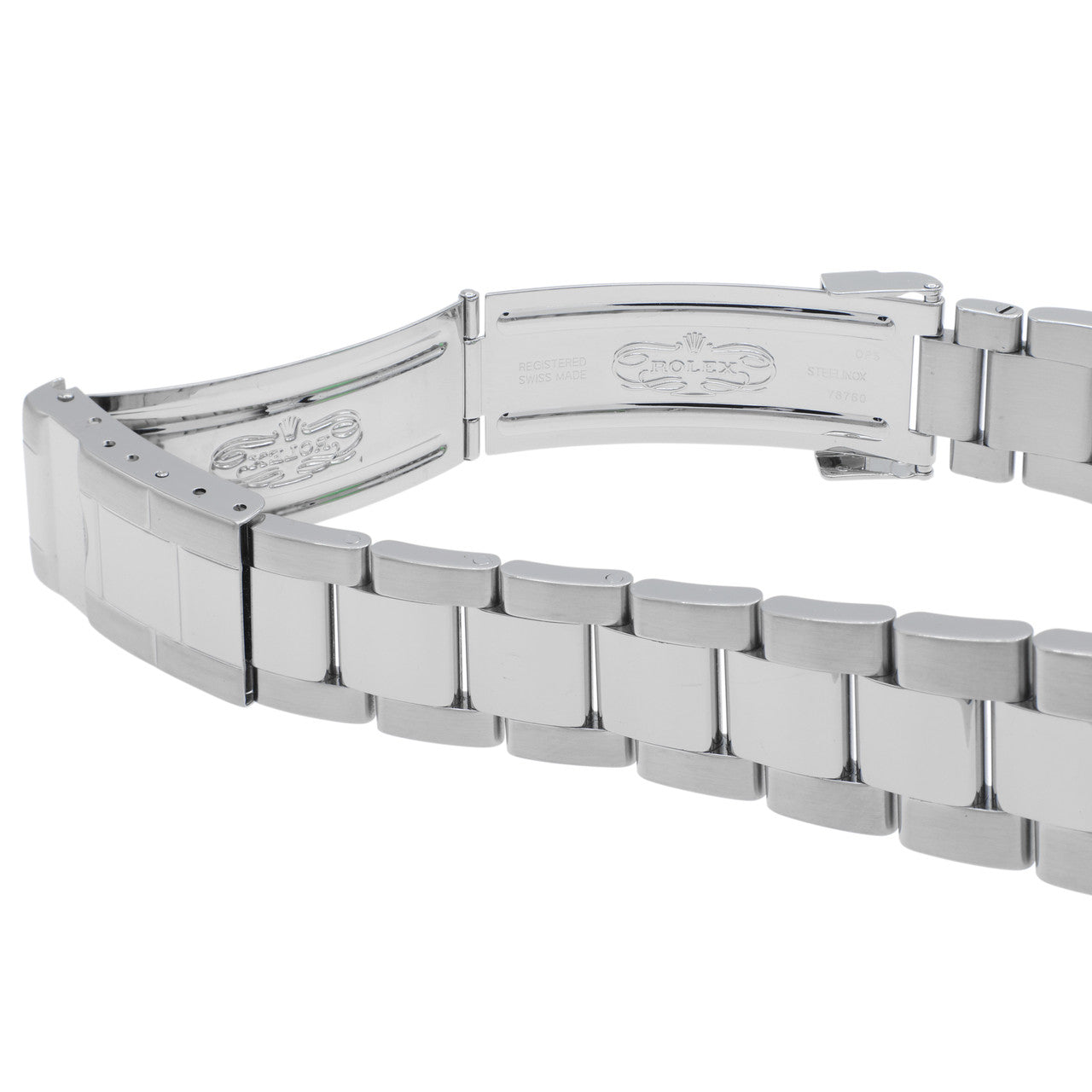 Exclusive Rolex Stainless Steel Yacht-Master 40 16622 — Detail View