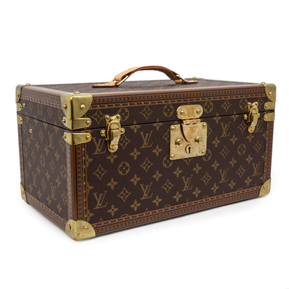 Exclusive Louis Vuitton Monogram Case With Mirror Vanity Trunk — Lifestyle View