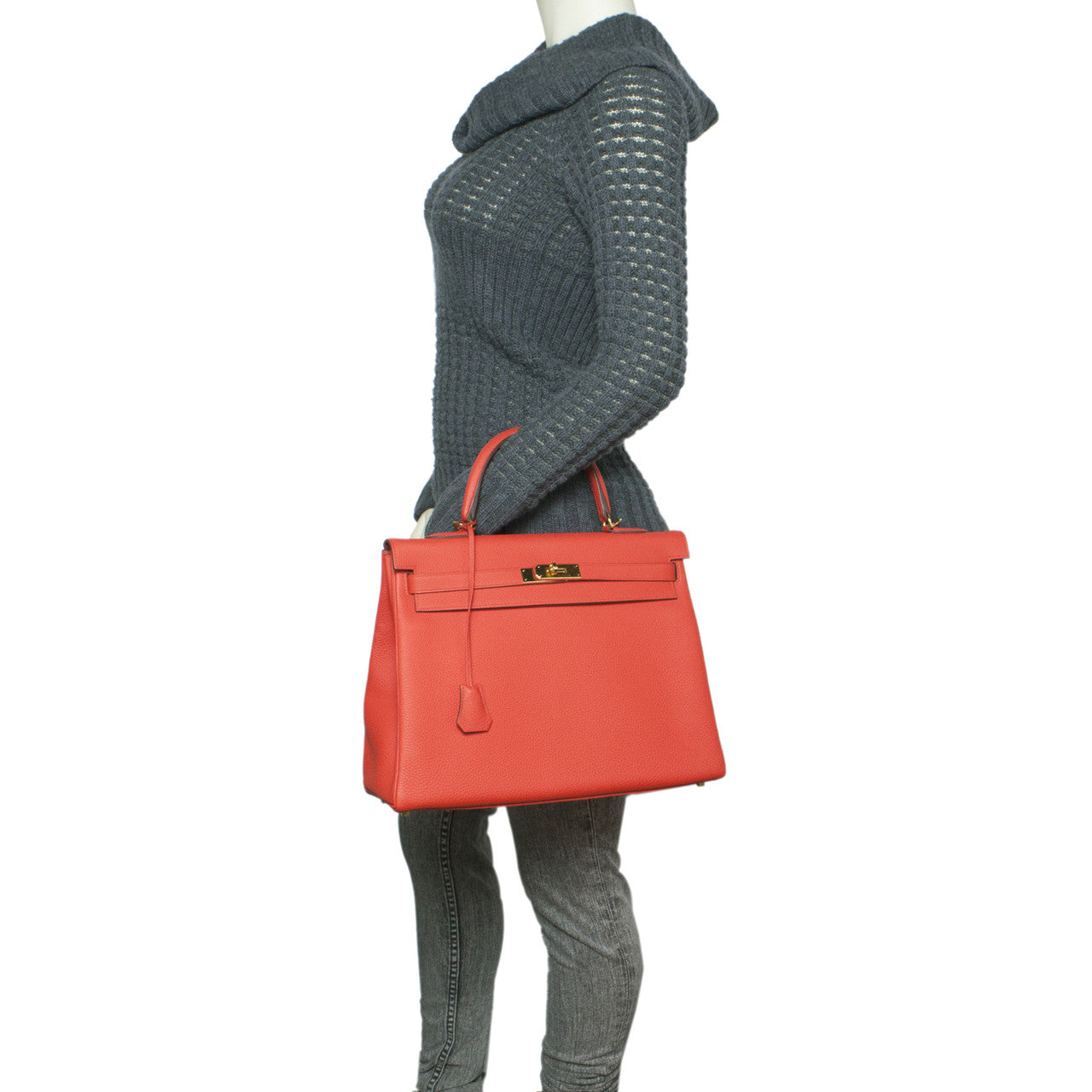 Exclusive Hermes Capucine Togo Kelly 35 — Alternate View 21