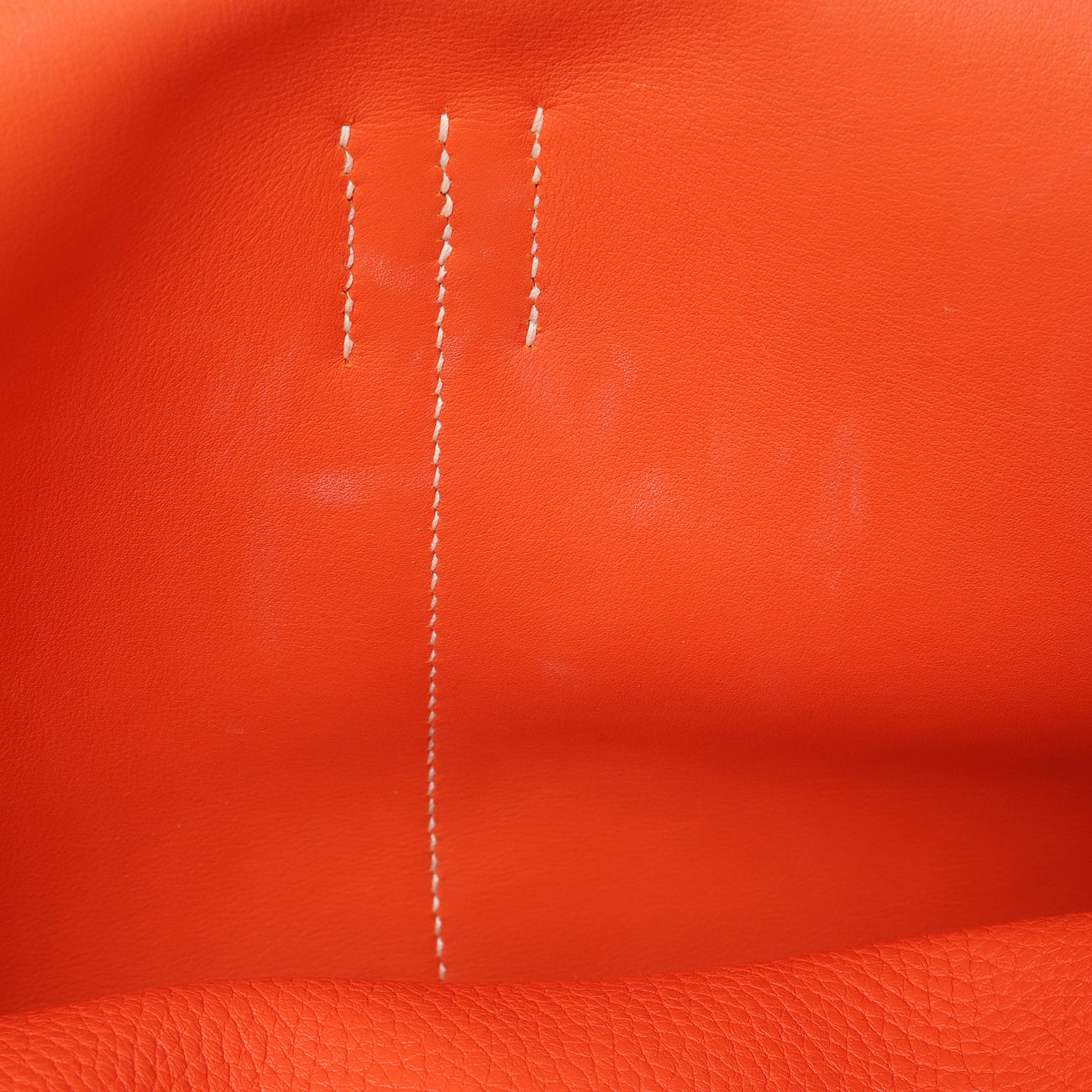 Exclusive Hermes Feu Clemence Halzan 31 — Alternate View 11