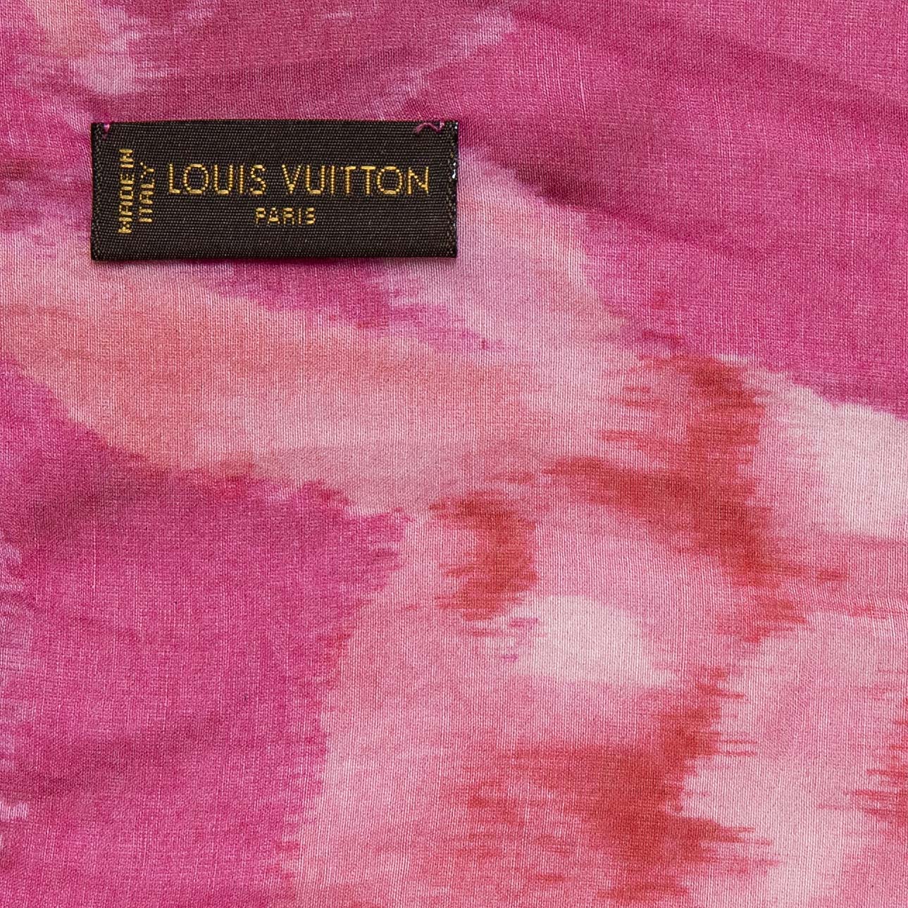 Exclusive Louis Vuitton Rose Indien Silk Cotton Ikat Scarf — Detail View