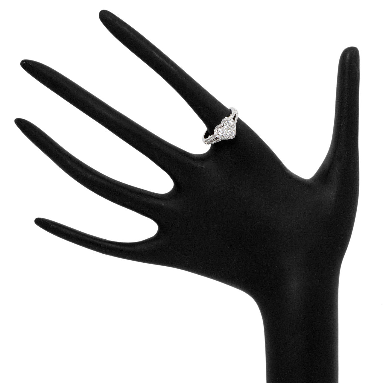 Exclusive 18K White Gold Diamond Heart Ring — 4.5 — Top View