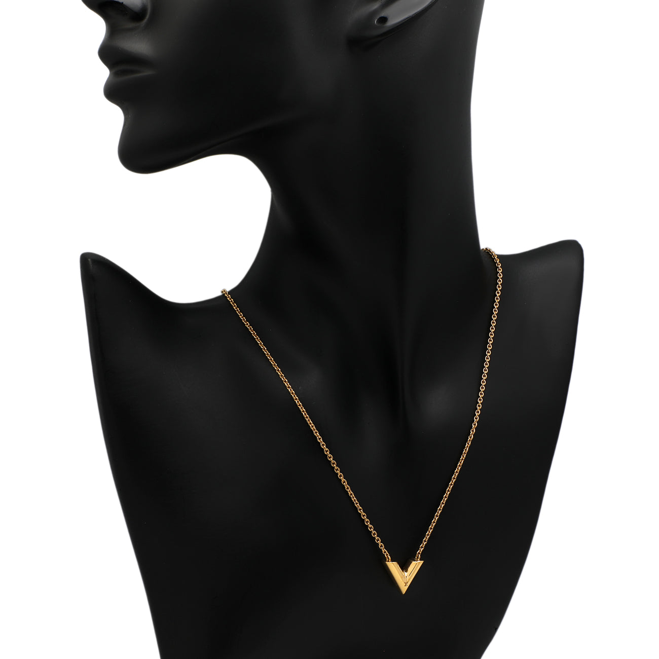 Exclusive Louis Vuitton Essential V Necklace — Detail View