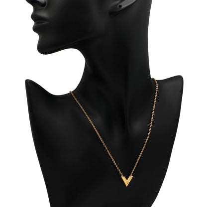 Exclusive Louis Vuitton Essential V Necklace — Detail View