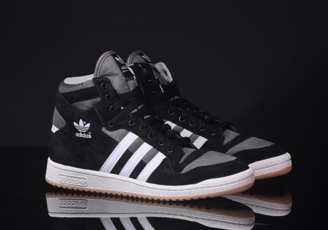 Exclusive adidas Originals Decade OG Mid — 3.5 — Front View