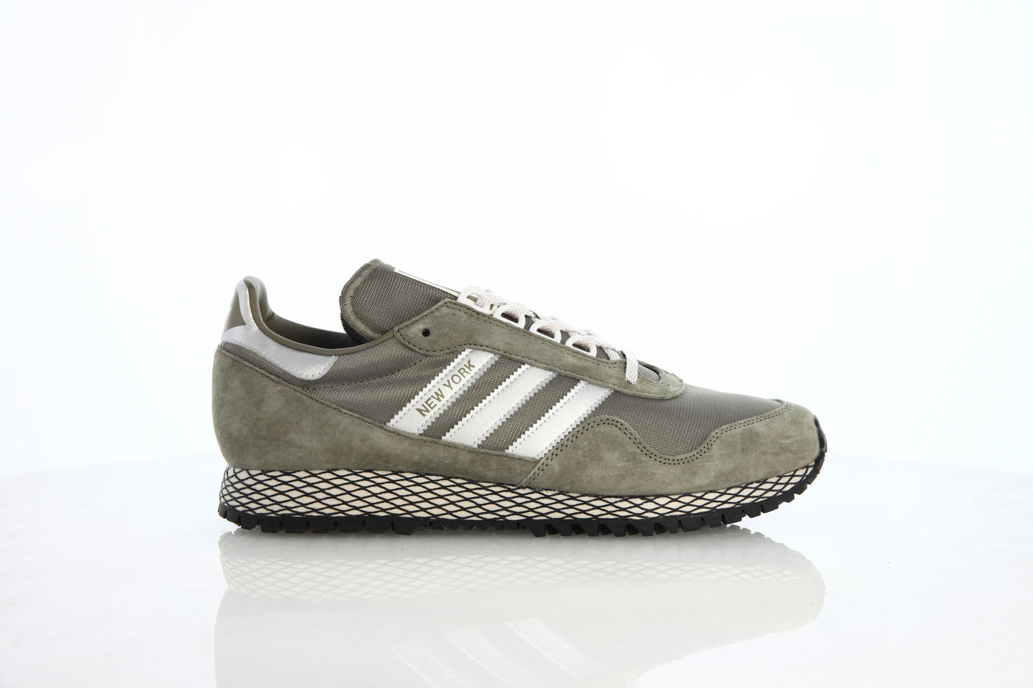 Exclusive adidas Originals New York "Trace Cargo" — 3.5 — Front View