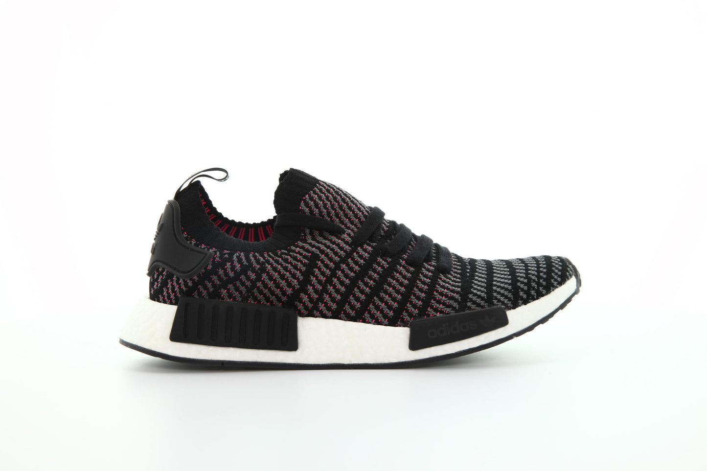 Exclusive adidas Originals Nmd R1 Runner Stlt Primeknit "Core Black" — 3.5 — Front View