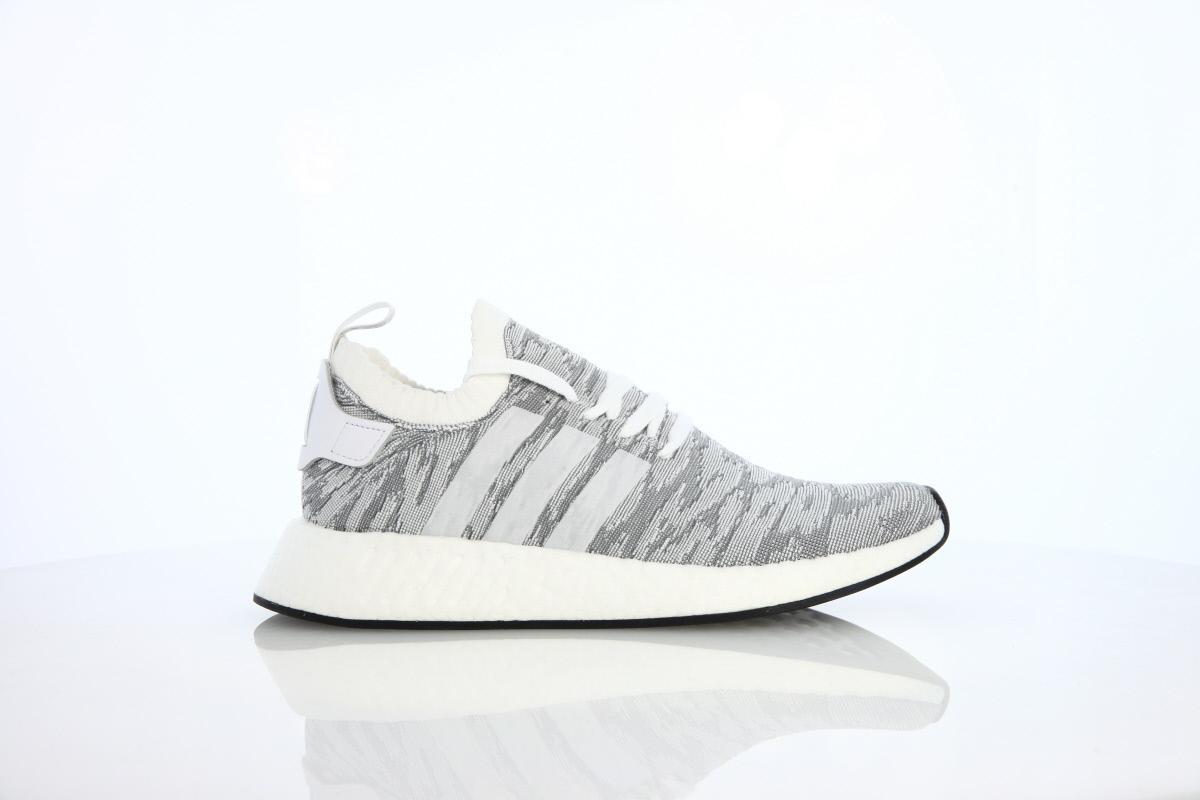 Exclusive adidas Originals Nmd R2 Runner Primeknit "White" — 3.5 — Front View