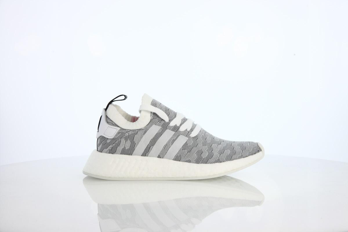 Exclusive adidas Originals Nmd R2 Runner Primeknit W "White" — 3 — Front View