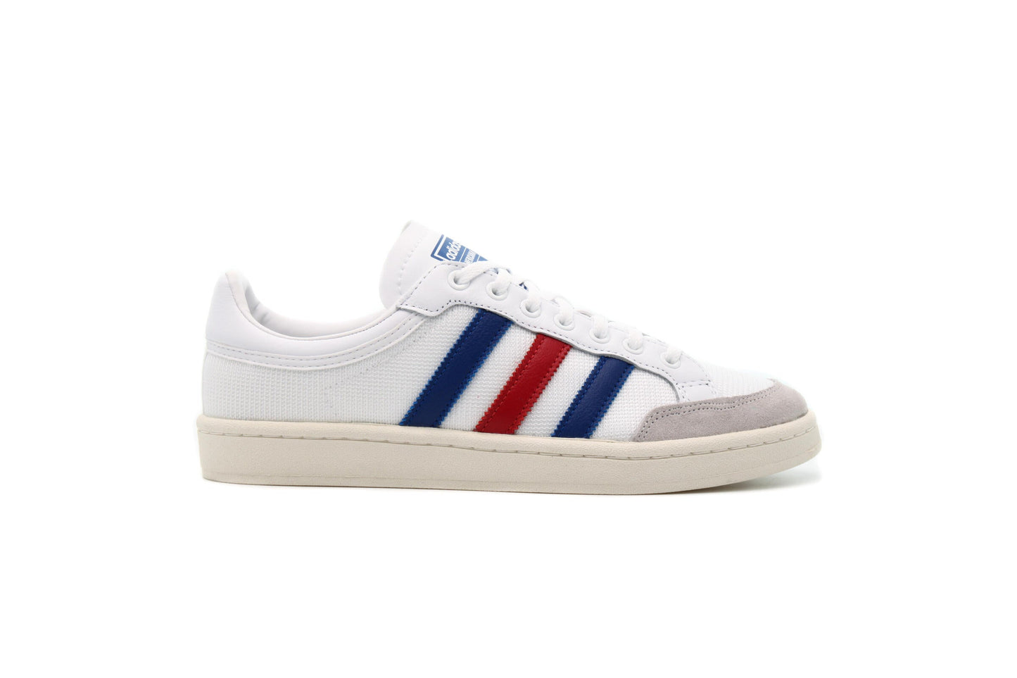 Exclusive adidas Originals AMERICANA LOW "FOOTWEAR WHITE" — 3.5 — Front View