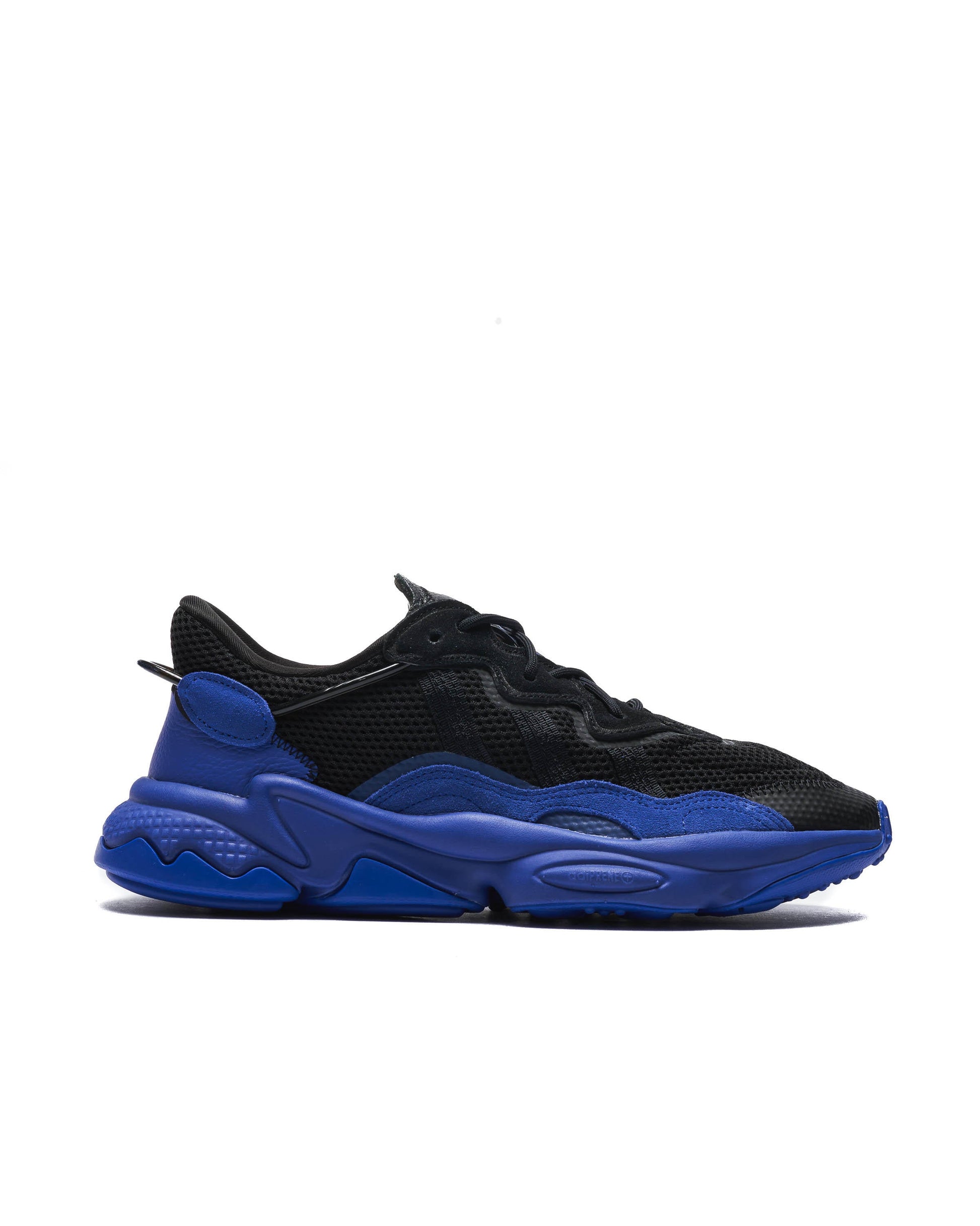 Exclusive adidas Originals OZWEEGO — 3.5 — Front View