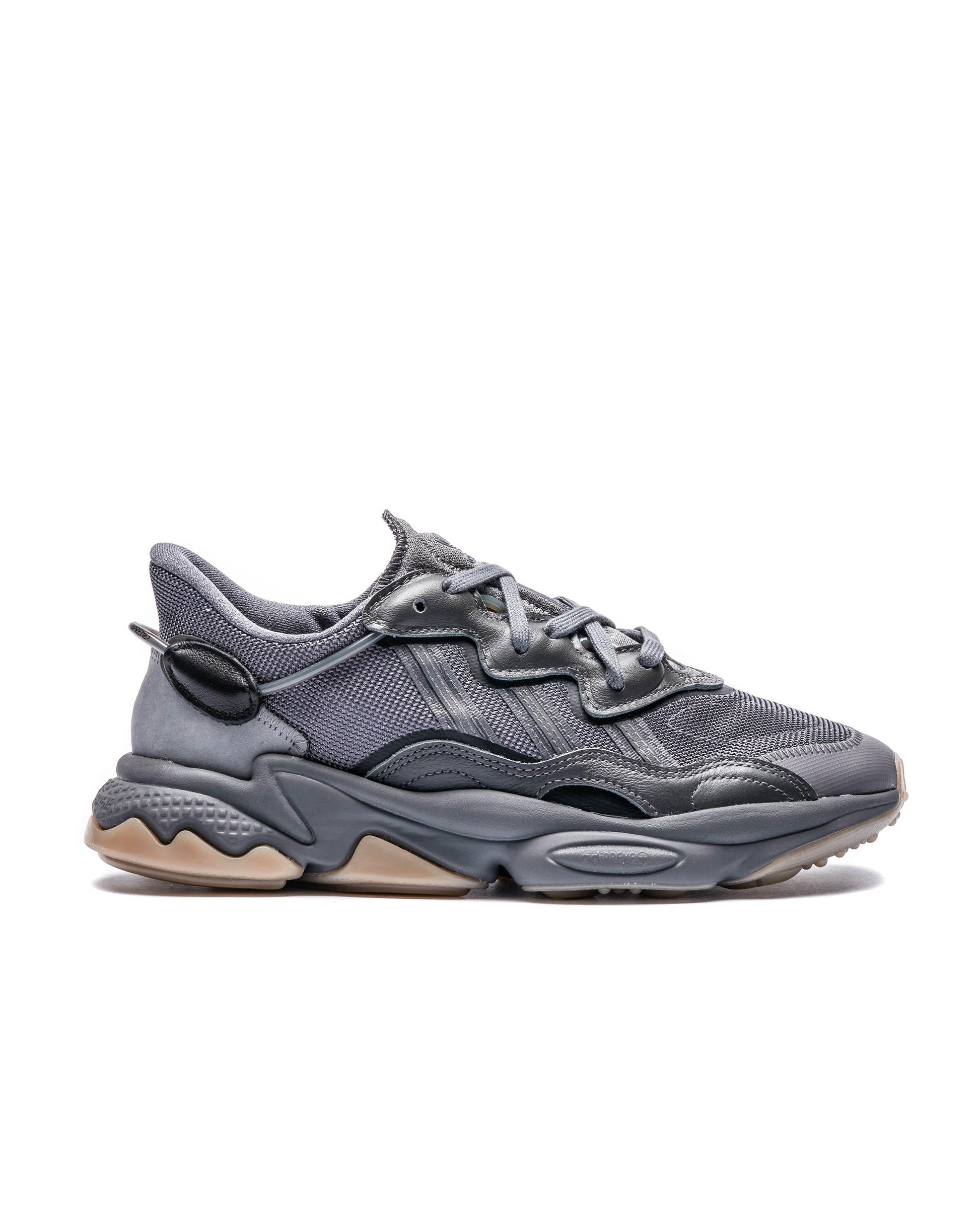 Exclusive adidas Originals OZWEEGO — 3.5 — Front View