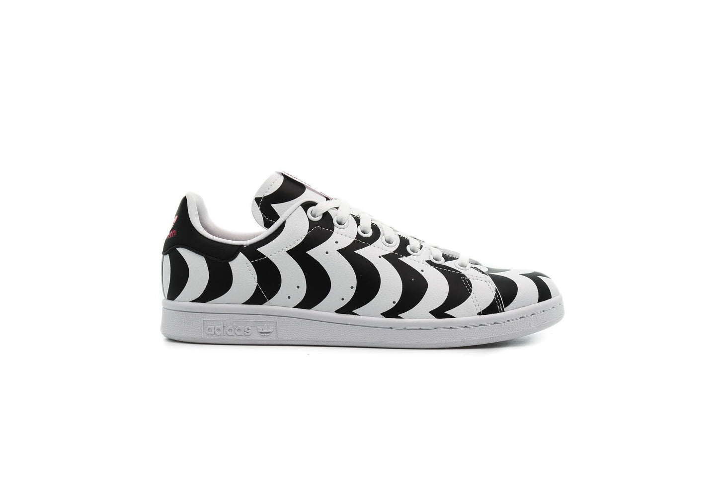 Exclusive adidas Originals WMNS STAN SMITH — 3 — Front View