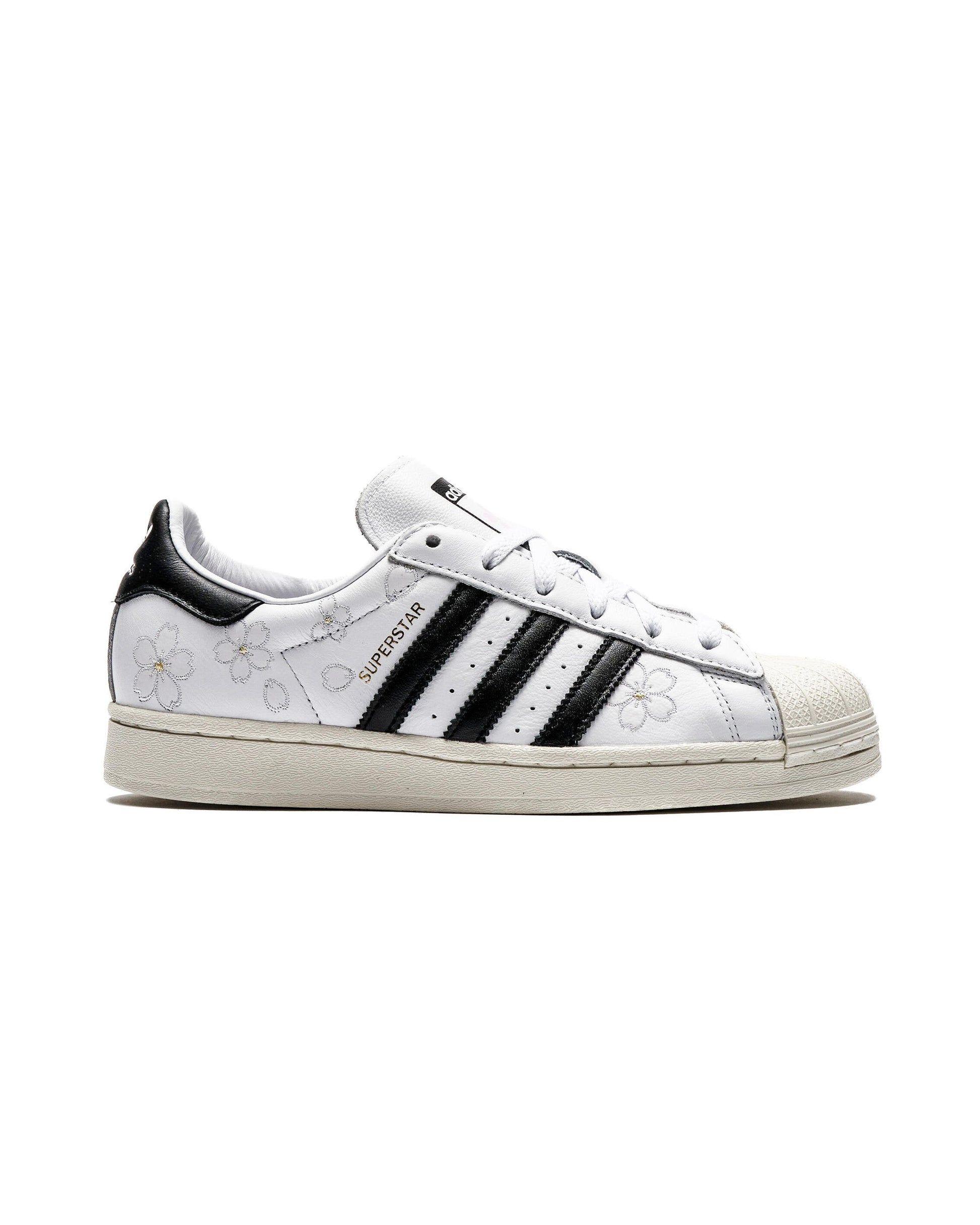 Exclusive adidas Originals SUPERSTAR HANAMI — 3.5 — Front View