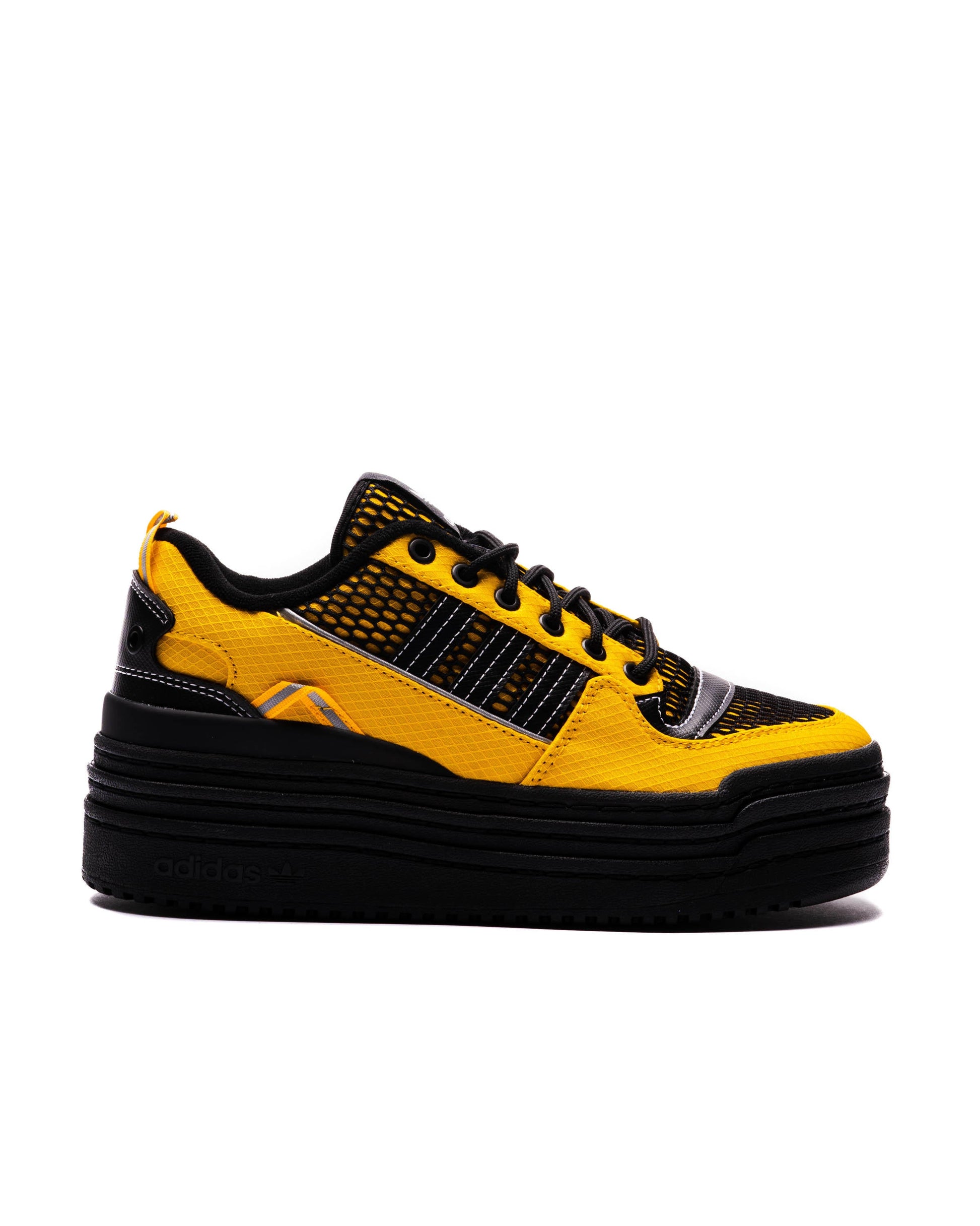 Exclusive adidas Originals WMNS TRIPLE PLATFORUM LOW — 3 — Front View