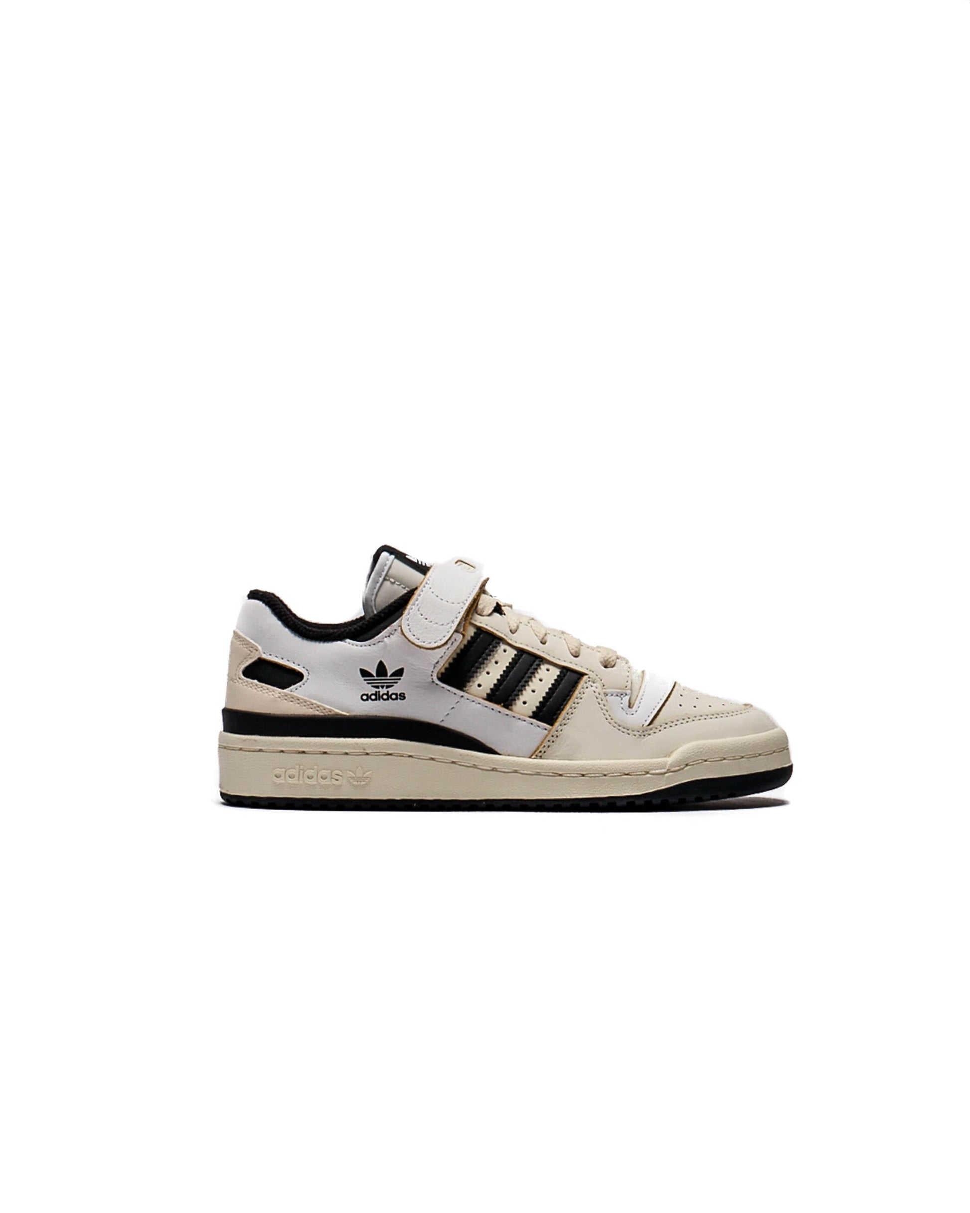 Exclusive adidas Originals Wmns FORUM 84 LOW — 3 — Front View