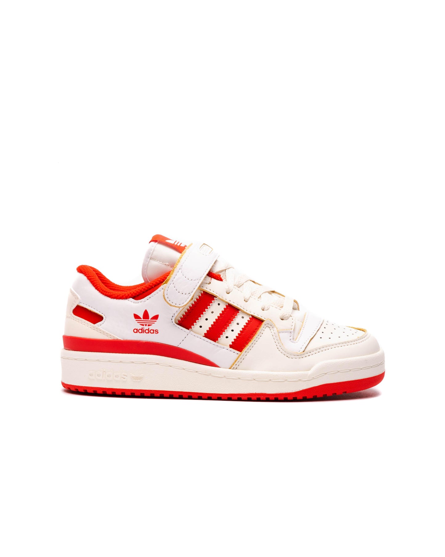 Exclusive adidas Originals Wmns FORUM 84 LOW — 3 — Front View