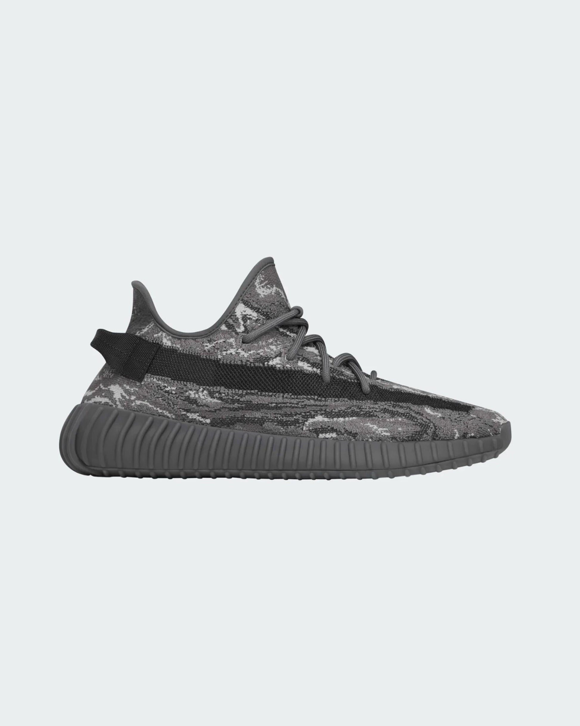 Exclusive Adidas Originals YEEZY BOOST 350 V2 — 3.5 — Front View