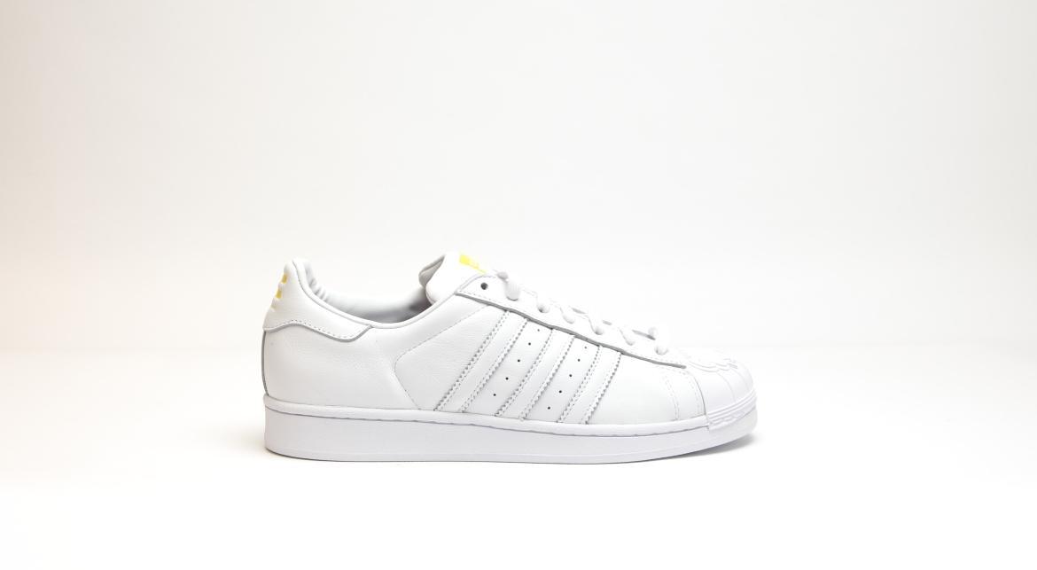 Exclusive adidas Originals Superstar Supershell MR x Pharrell "White" — 3.5 — Front View