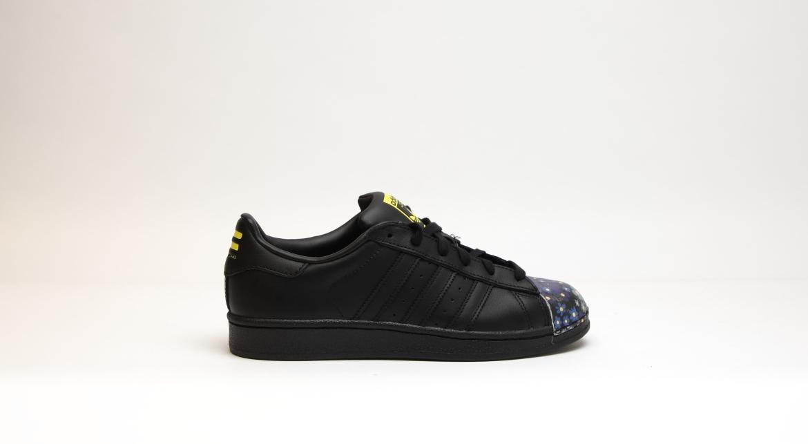 Exclusive adidas Originals Superstar Supershell x Pharrell "Core Black" — 3.5 — Front View