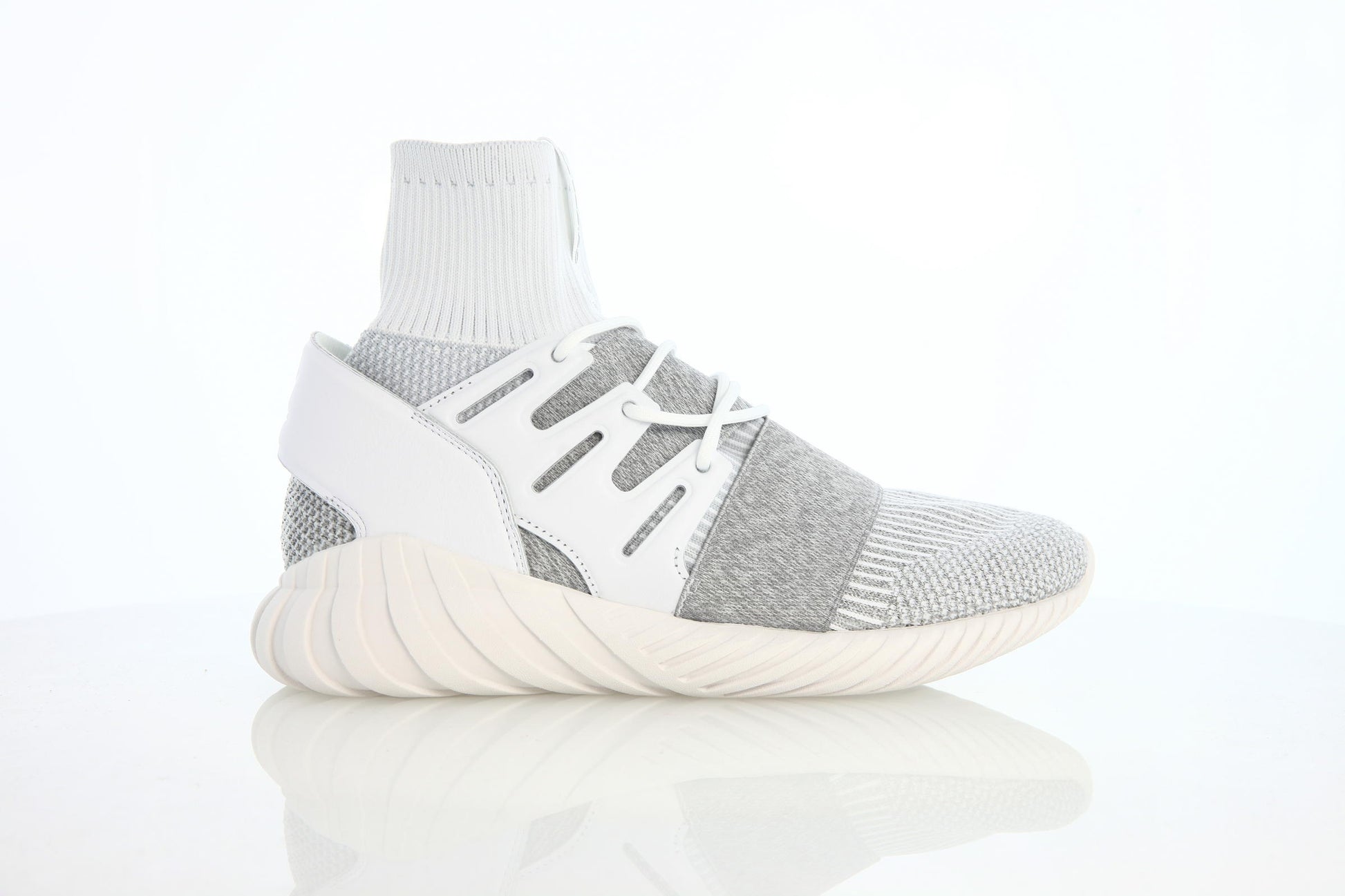 Exclusive adidas Originals Tubular Doom Primeknit "White" — 3.5 — Front View