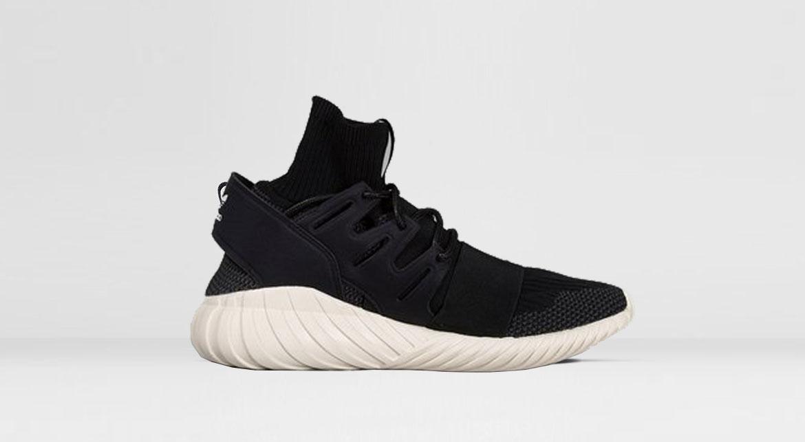 Exclusive adidas Originals Tubular Doom Primeknit "Core Black" — 3.5 — Front View