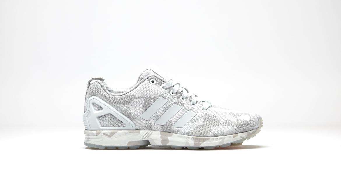 Exclusive adidas Originals ZX Flux Camo "White" — 3.5 — Front View