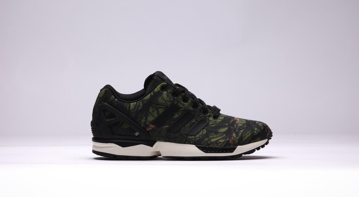 Exclusive adidas Originals ZX Flux "Forest" — 3.5 — Front View