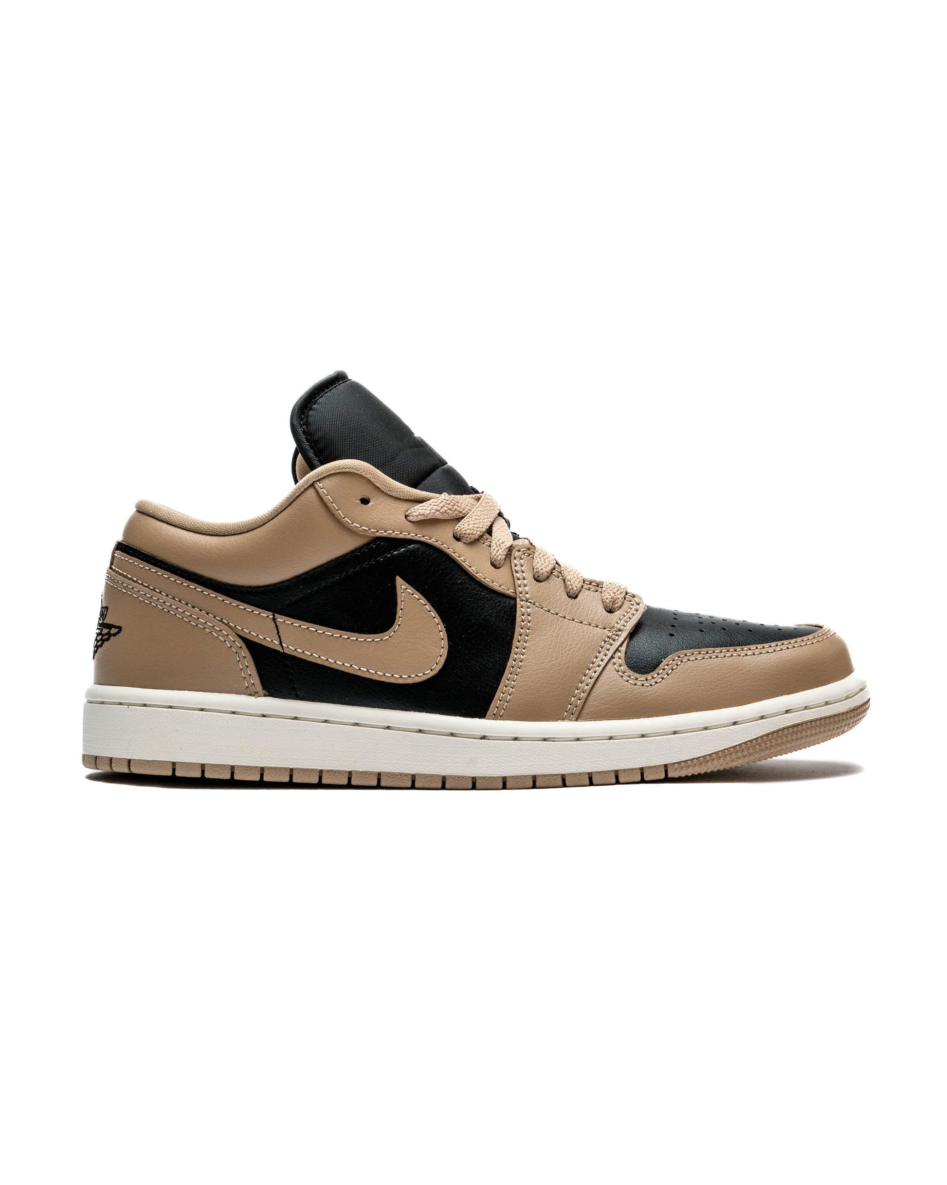 Exclusive Air Jordan WMNS 1 Low — 5 — Front View