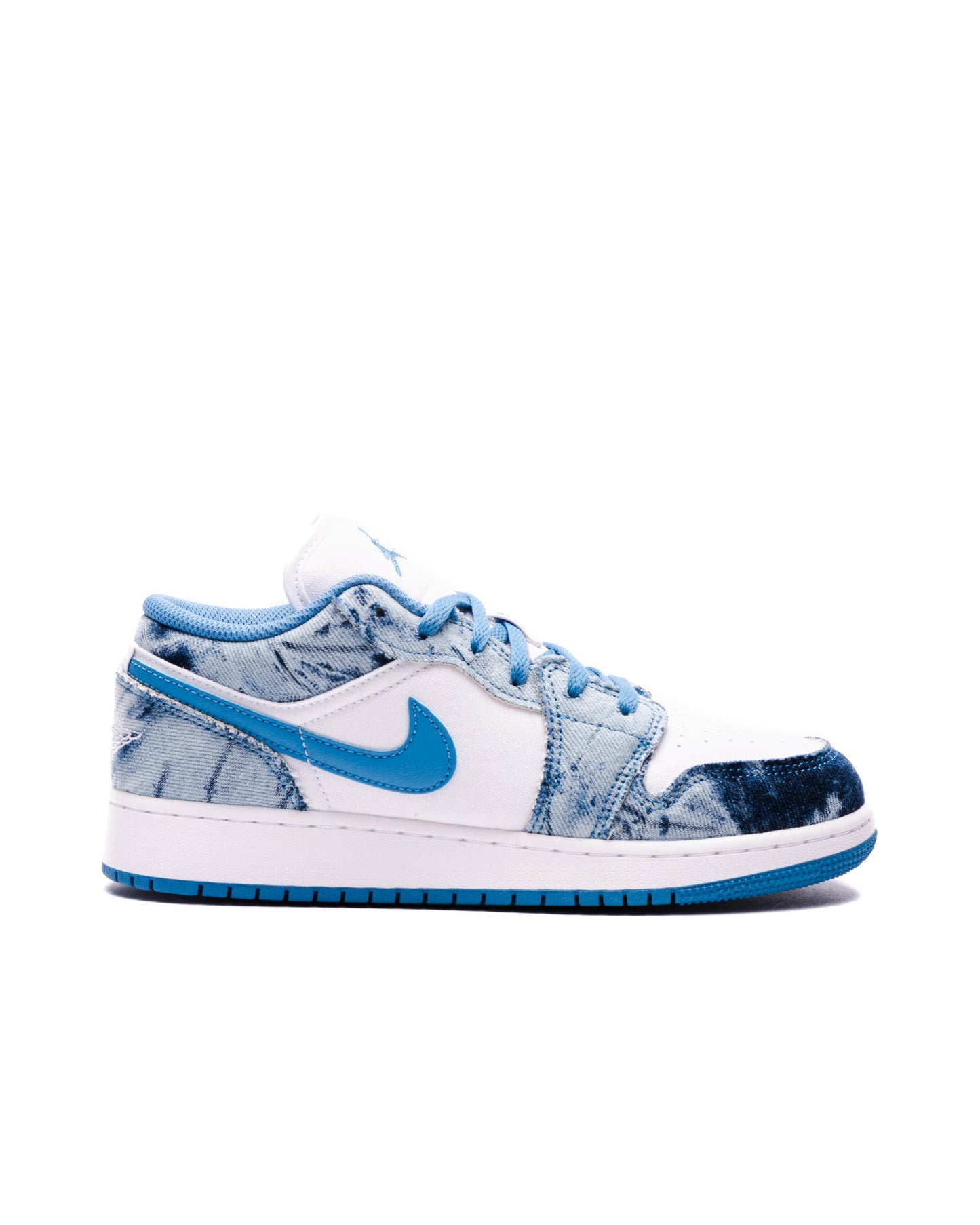 Exclusive AIR JORDAN 1 LOW (GS) — 3.5Y — Front View