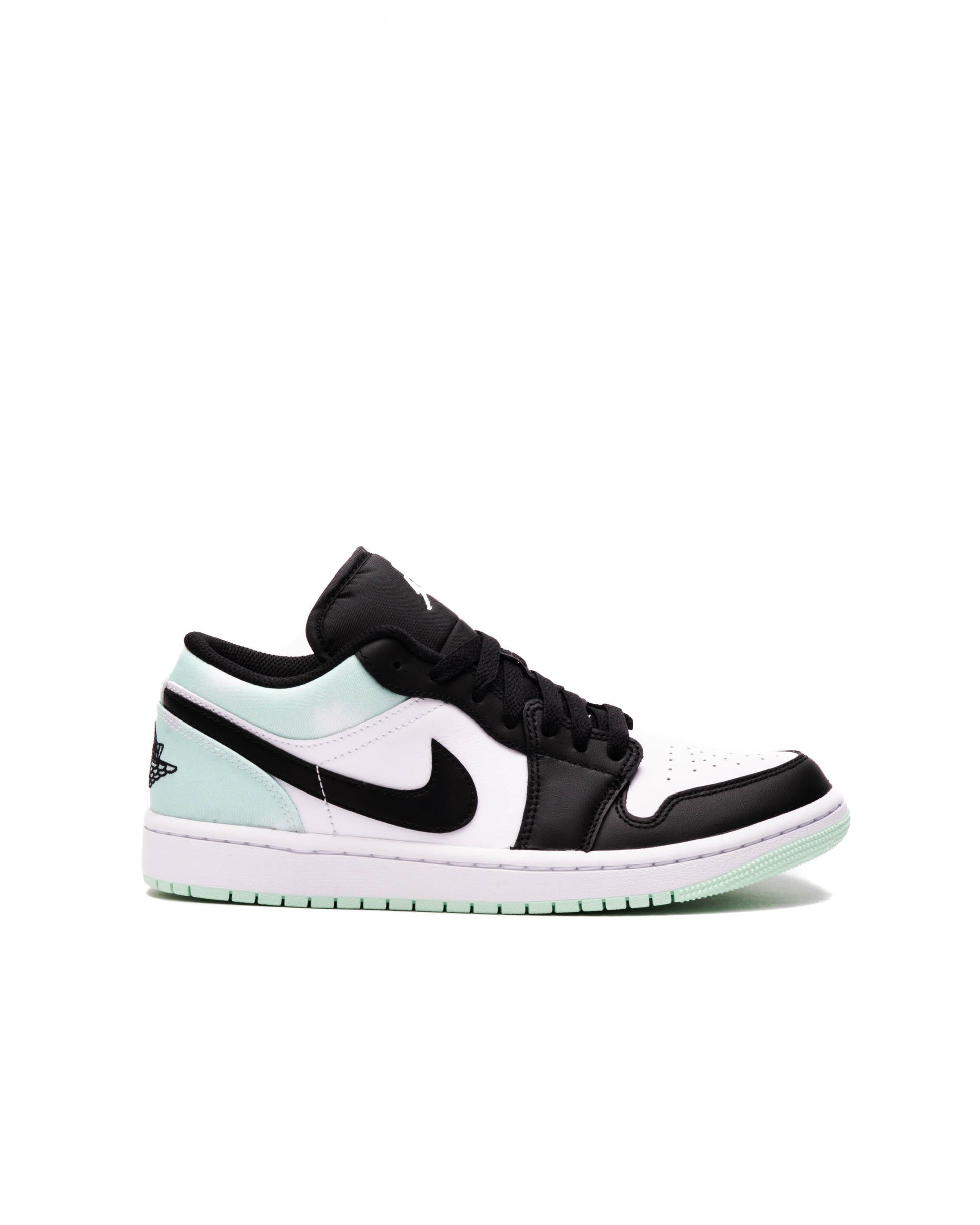 Exclusive Air Jordan 1 Low SE — 3.5 — Front View