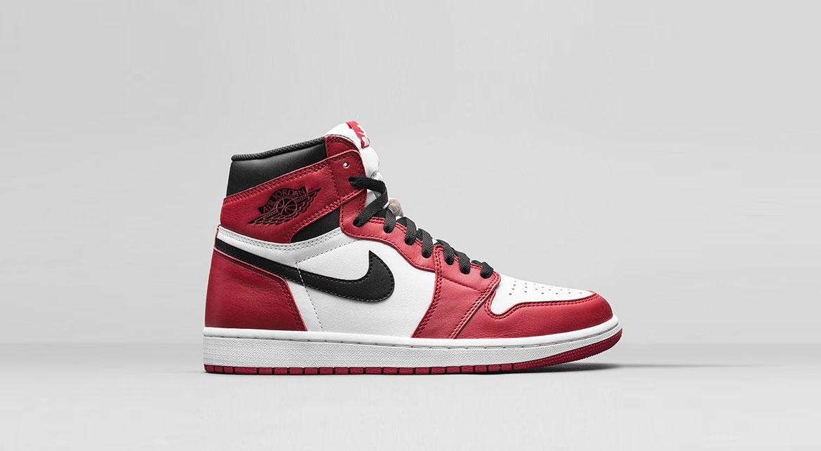 Exclusive Air Jordan 1 Retro High OG "chicago" — 3.5 — Front View