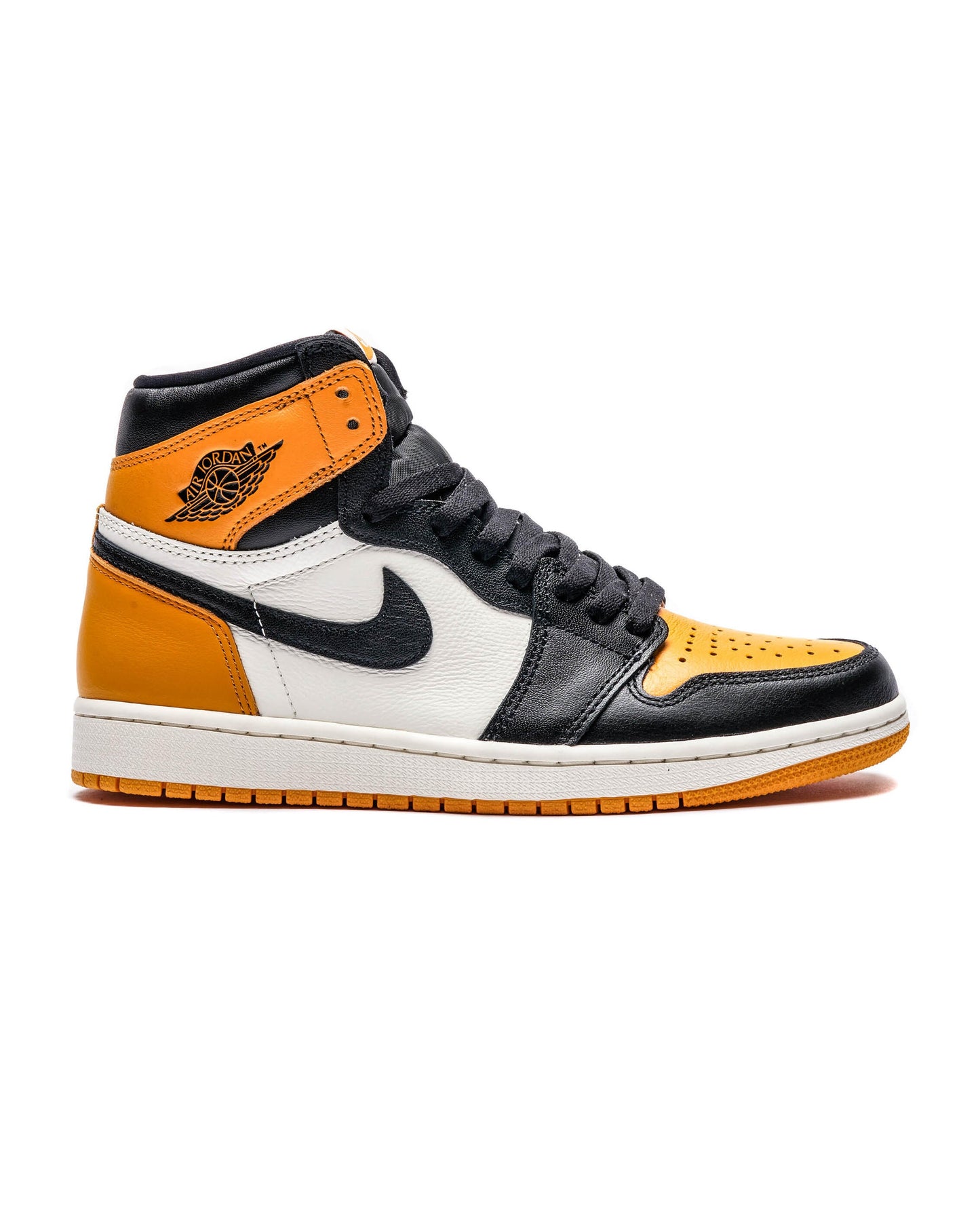 Exclusive Air Jordan 1 RETRO HIGH OG 'Yellow Toe' — 3.5 — Front View