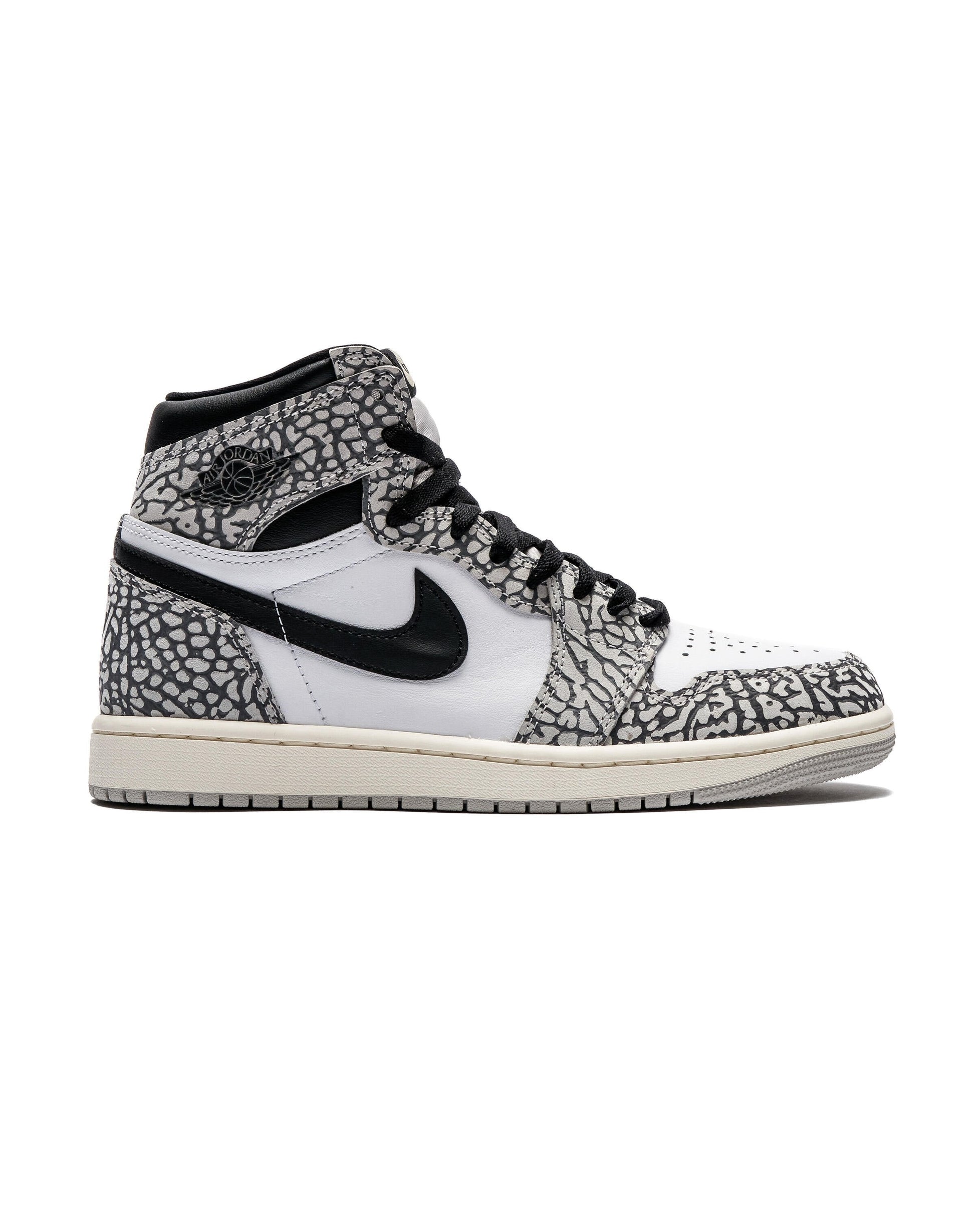 Exclusive Air Jordan 1 Retro High OG — 3.5 — Front View