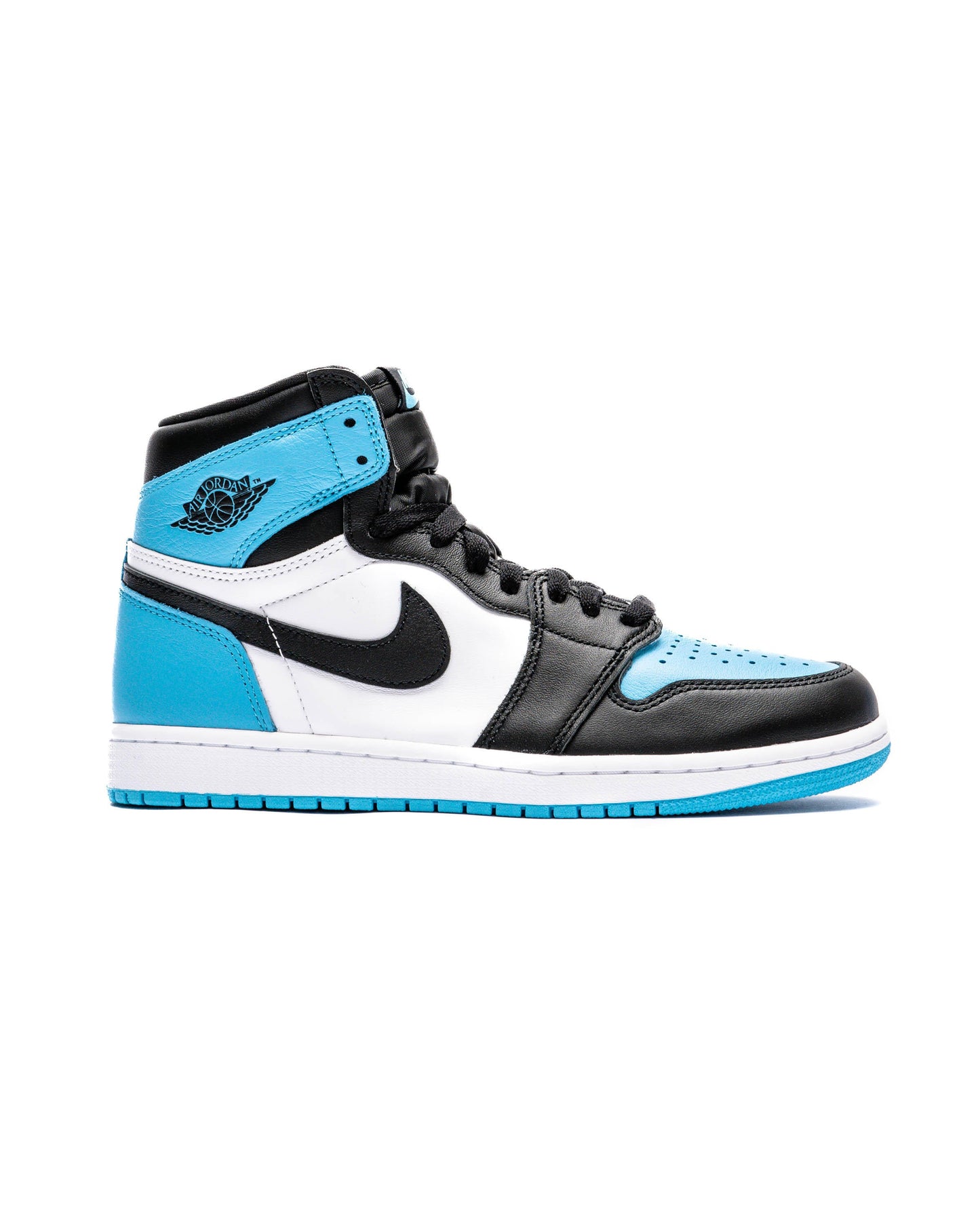 Exclusive Air Jordan 1 RETRO HIGH OG 'UNC Toe' — 3.5 — Front View