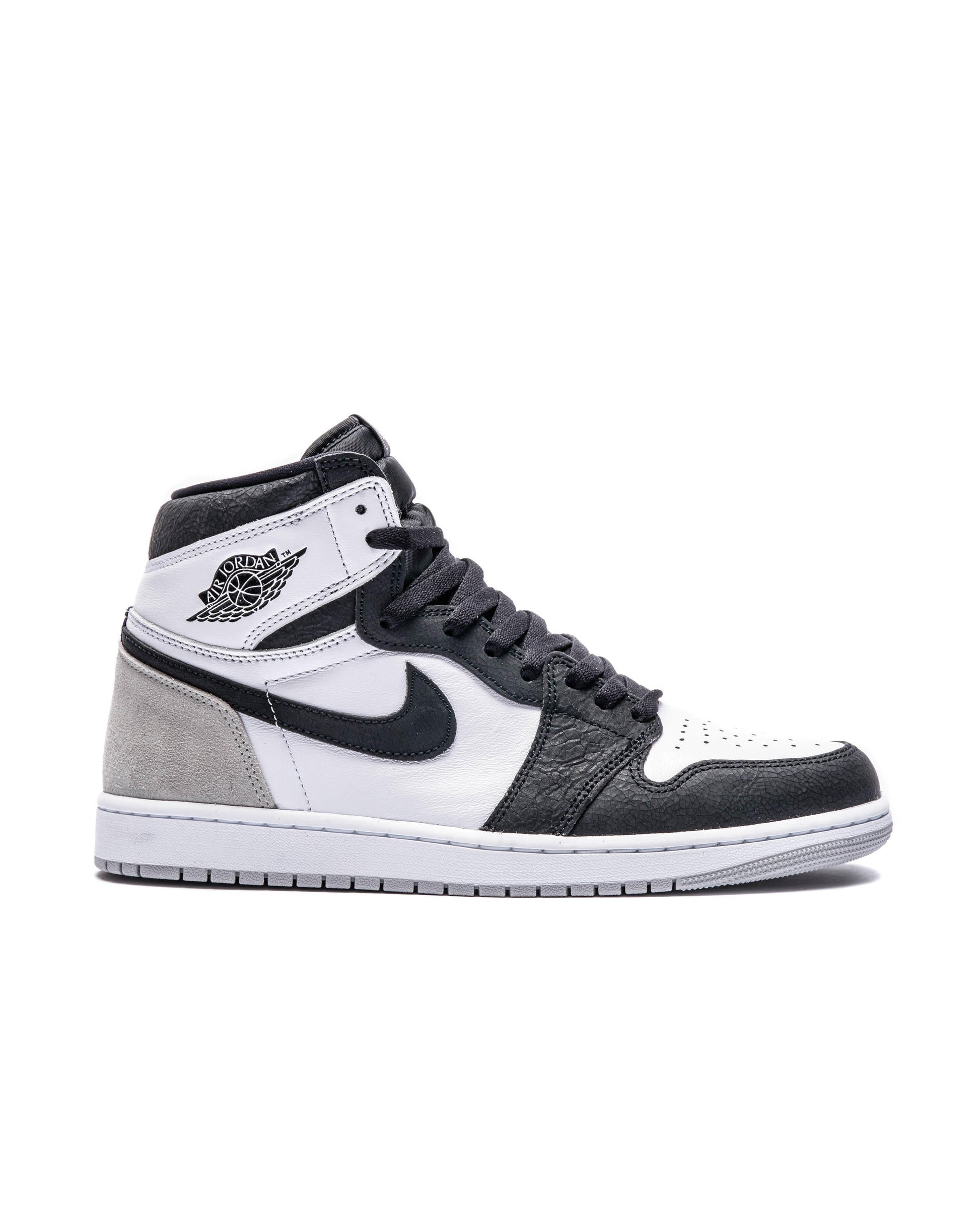 Exclusive AIR JORDAN 1 RETRO HIGH OG — 3.5 — Front View