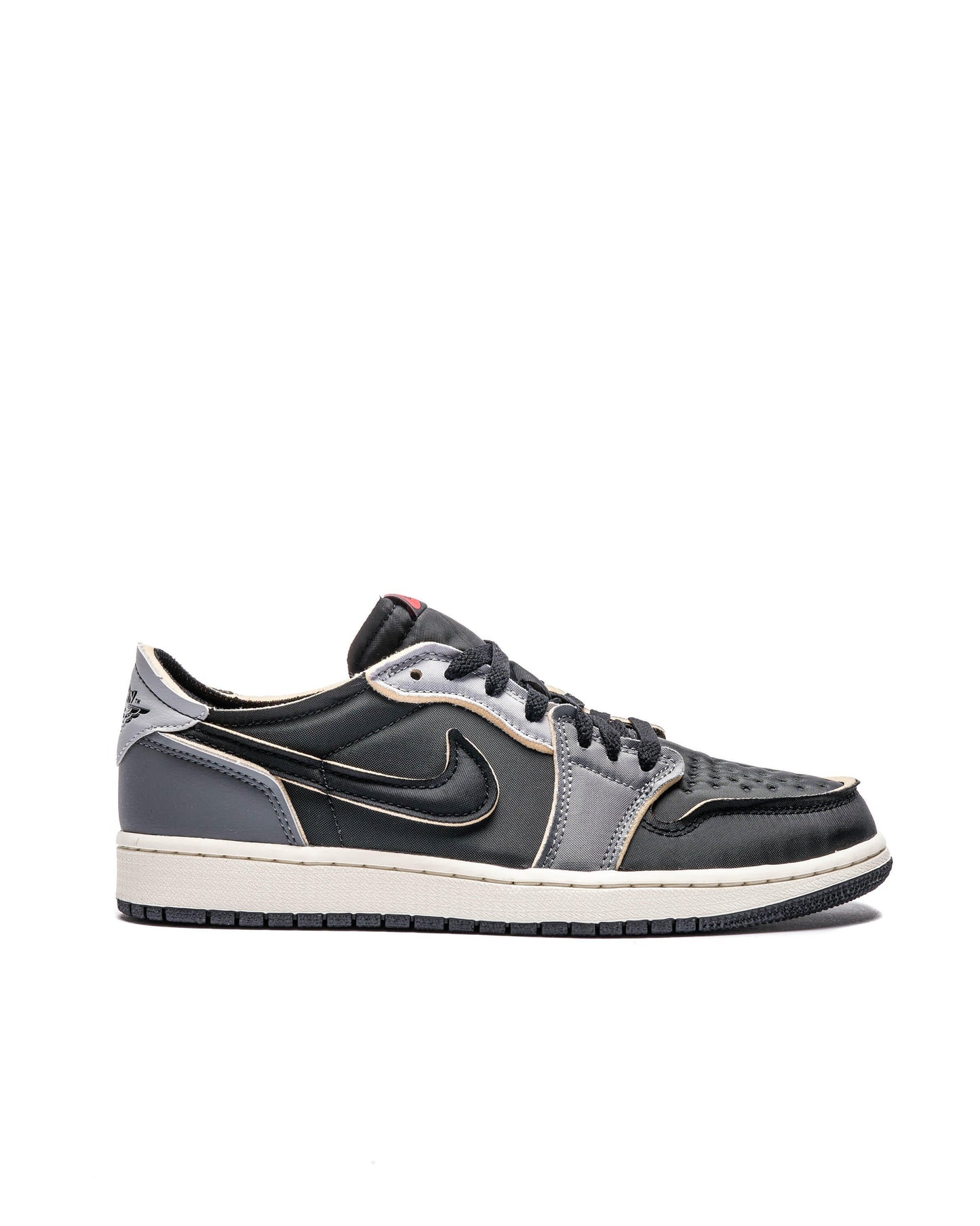 Exclusive Air Jordan 1 RETRO LOW OG EX — 3.5 — Front View