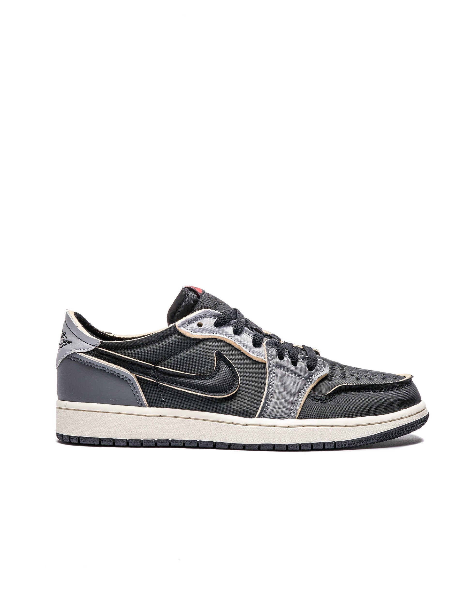 Exclusive Air Jordan 1 RETRO LOW OG EX — 3.5 — Front View