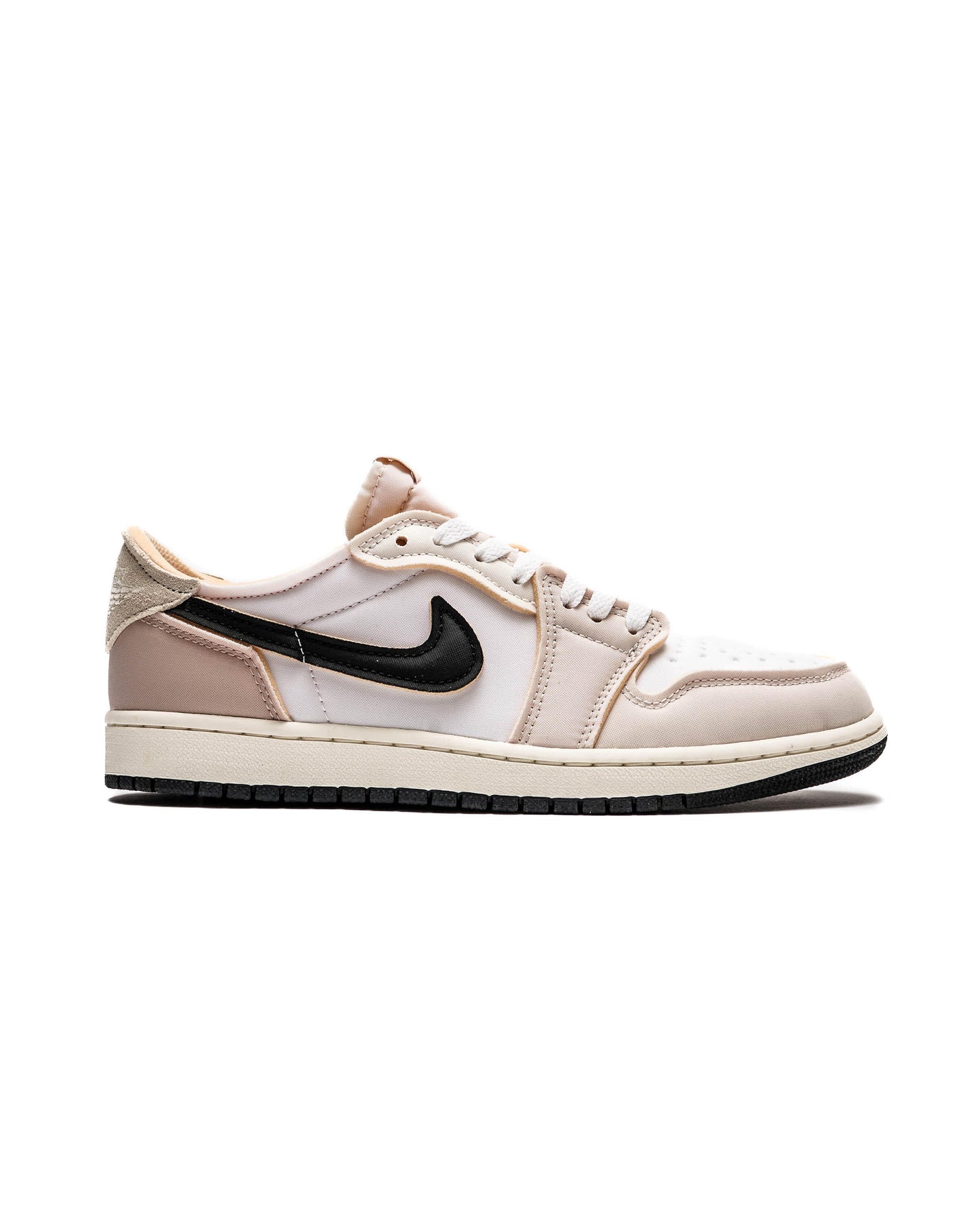 Exclusive Air Jordan 1 Retro Low OG — 3.5 — Front View