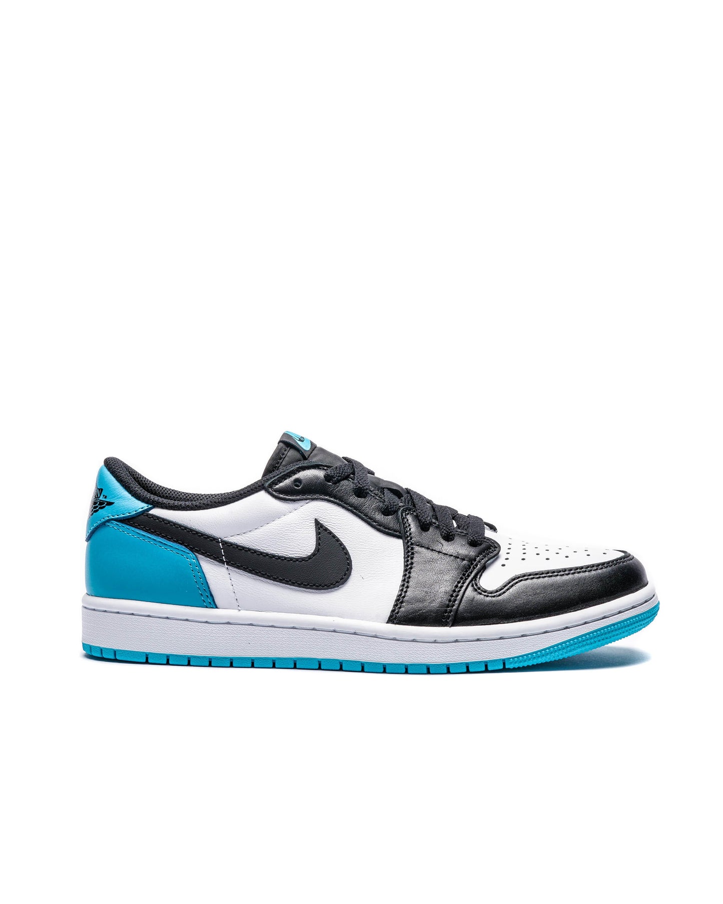 Exclusive Air Jordan 1 RETRO LOW OG — 3.5 — Front View