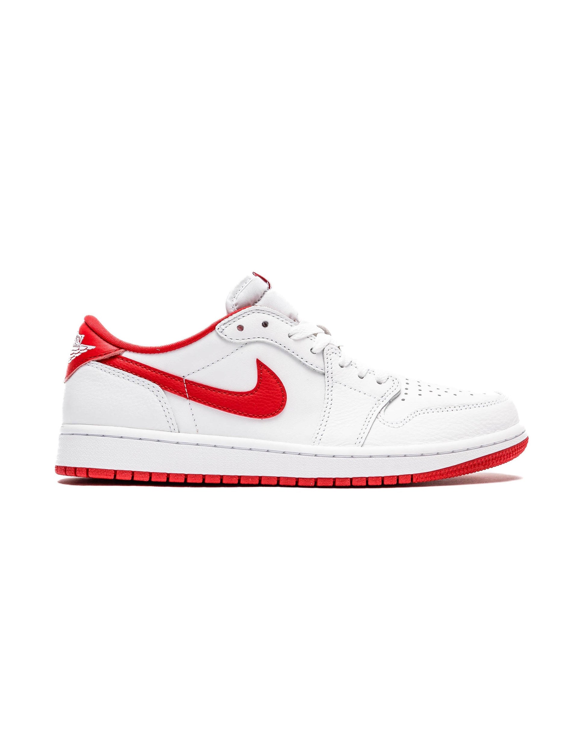 Exclusive Air Jordan 1 RETRO LOW OG — 3.5 — Front View