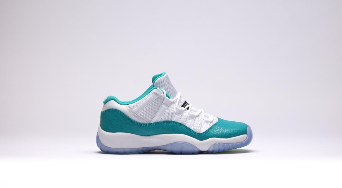 Exclusive Air Jordan 11 Retro Low GG — 3.5Y — Front View