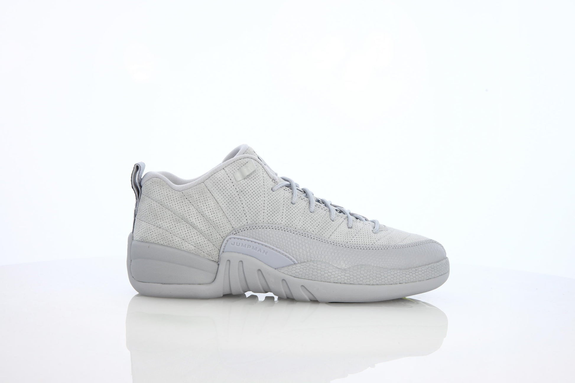 Exclusive Air Jordan 12 Retro Low BG "Armory Navy" — 3.5Y — Front View