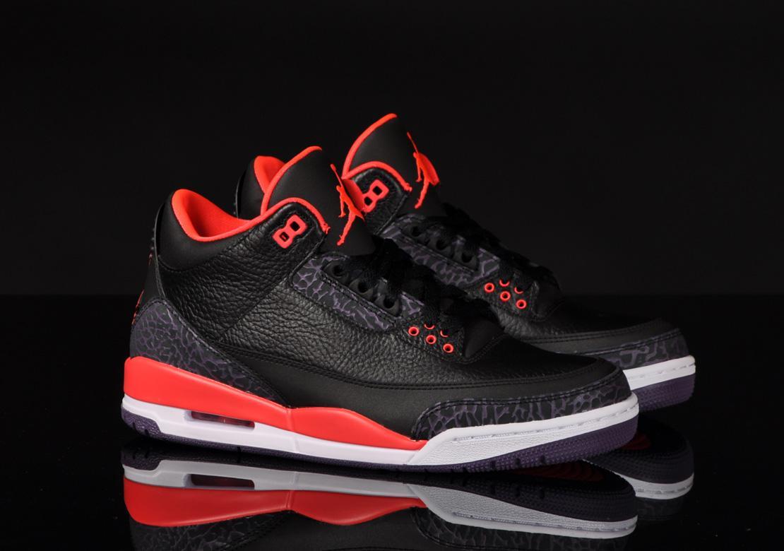 Exclusive Air Jordan 3 Retro — 3.5 — Front View